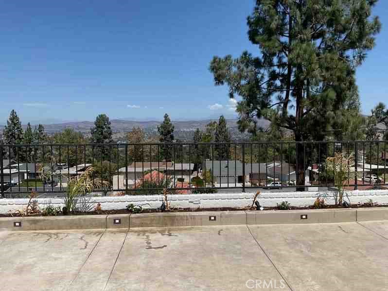 6437 E Calle Del Norte