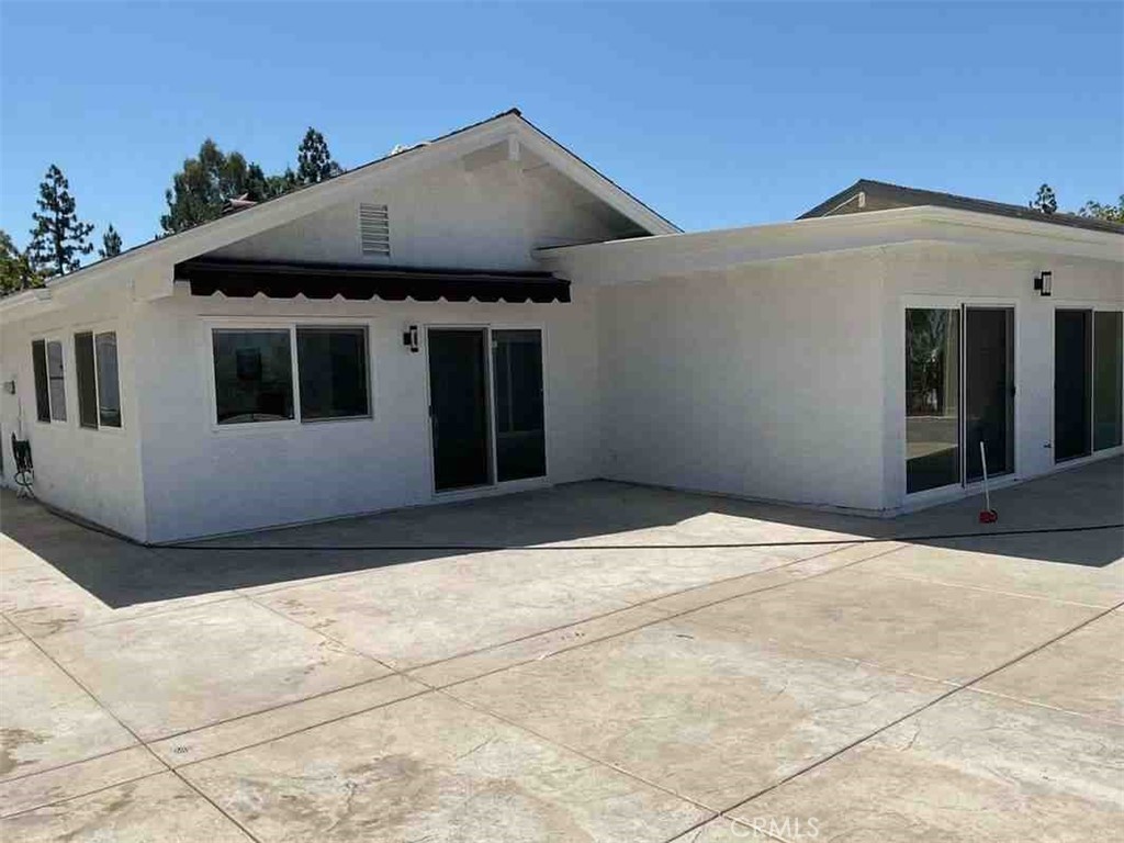 6437 E Calle Del Norte