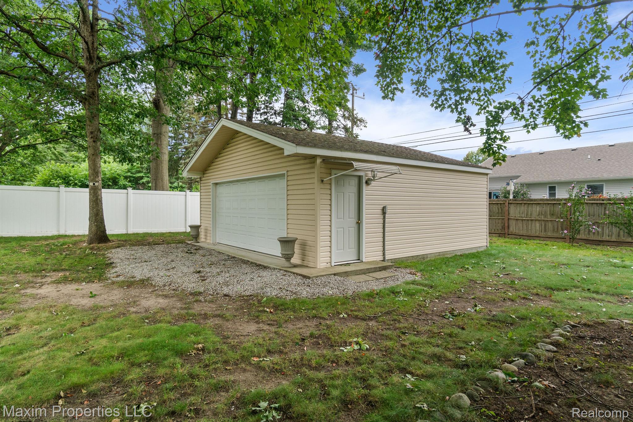 36060 OAKWOOD Lane
