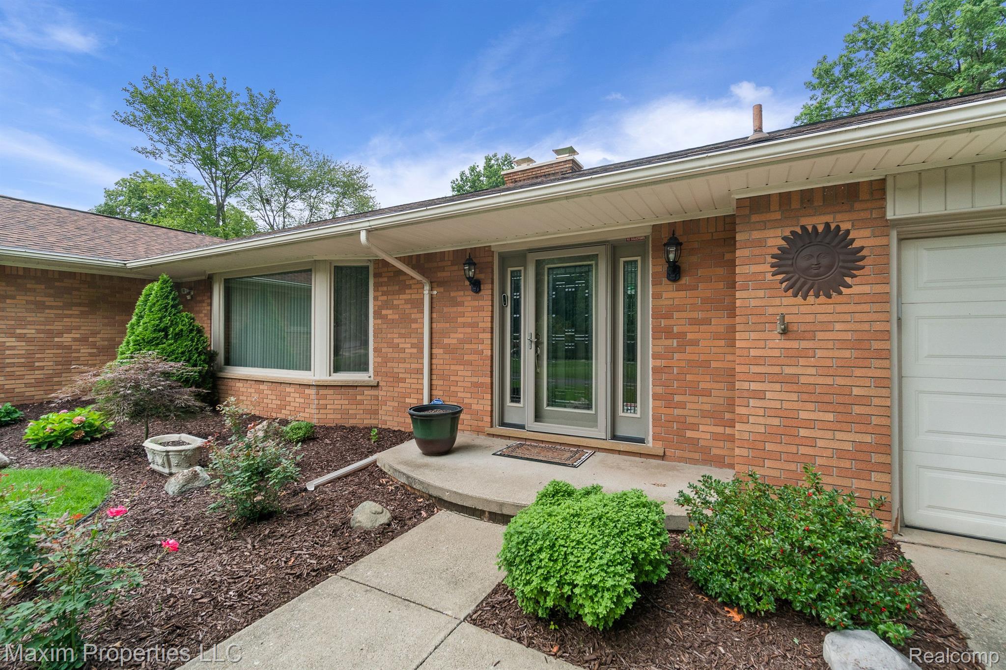 36060 OAKWOOD Lane