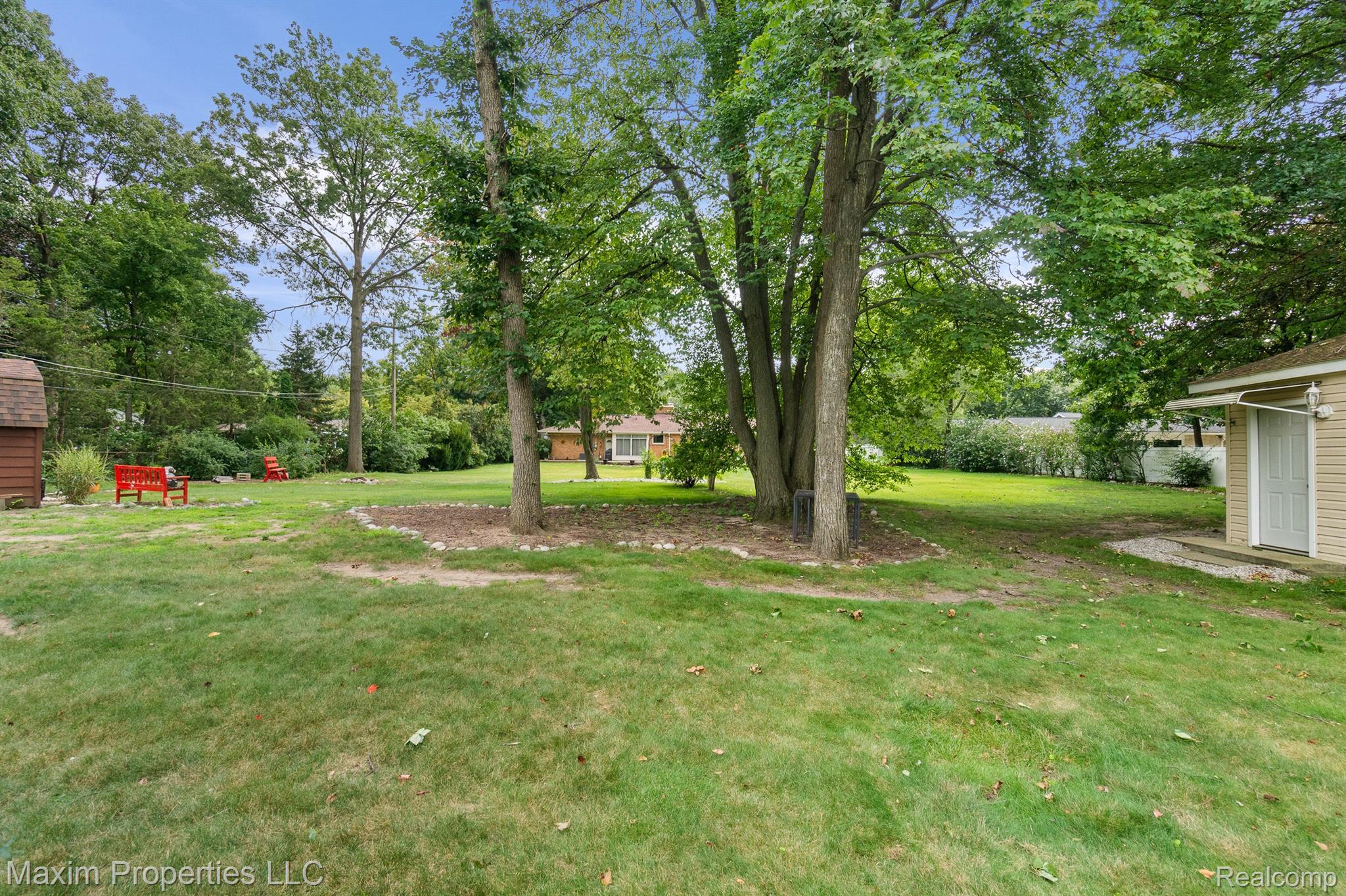 36060 OAKWOOD Lane