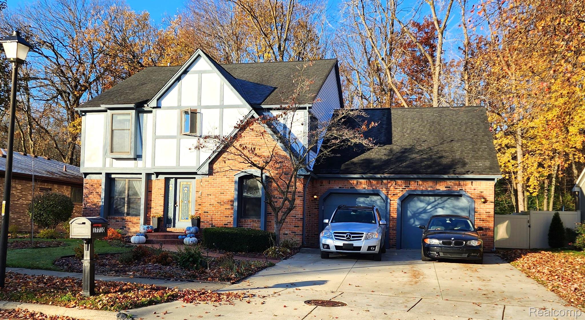 17710 FOX GLEN Drive