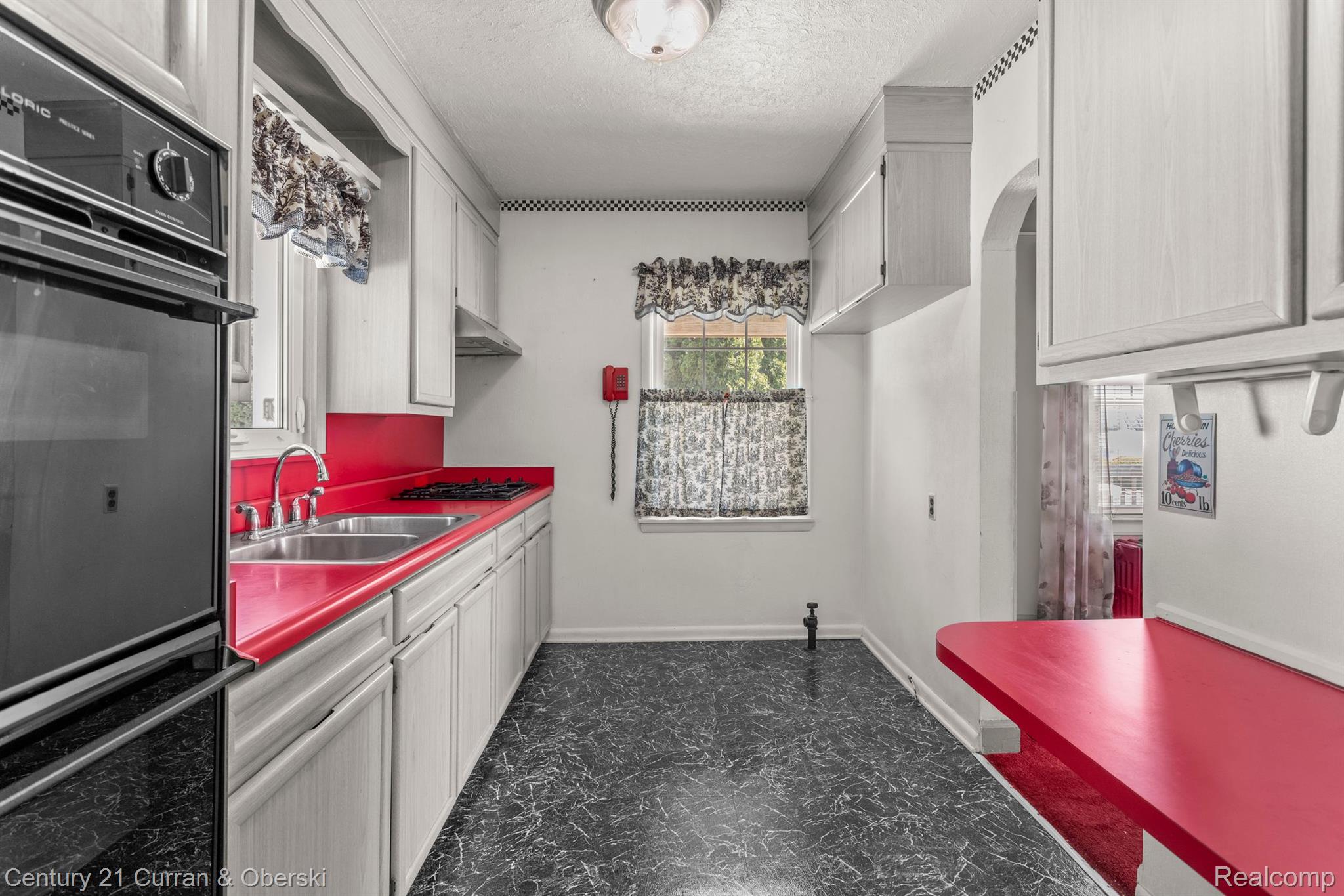 31036 BAYVIEW Drive