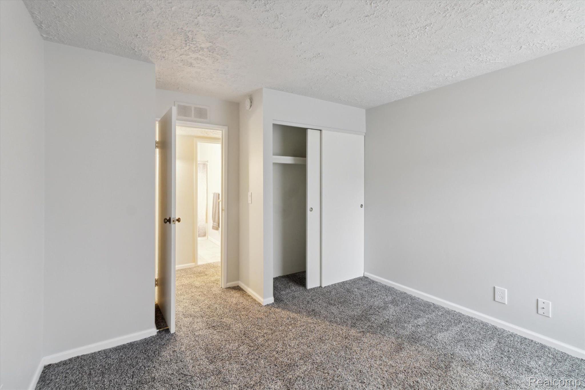 19641 NORTHRIDGE Drive 80