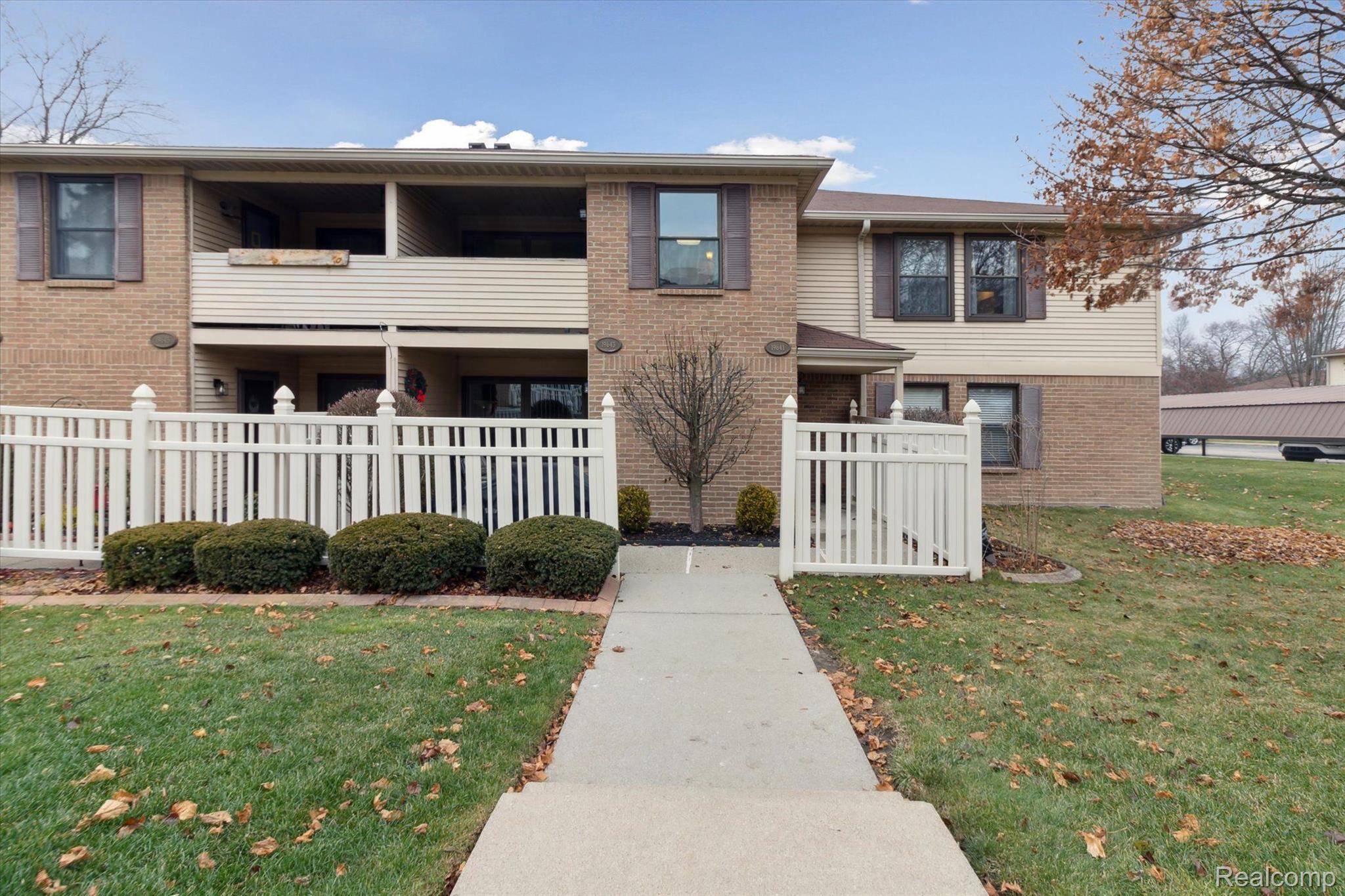 19641 NORTHRIDGE Drive 80