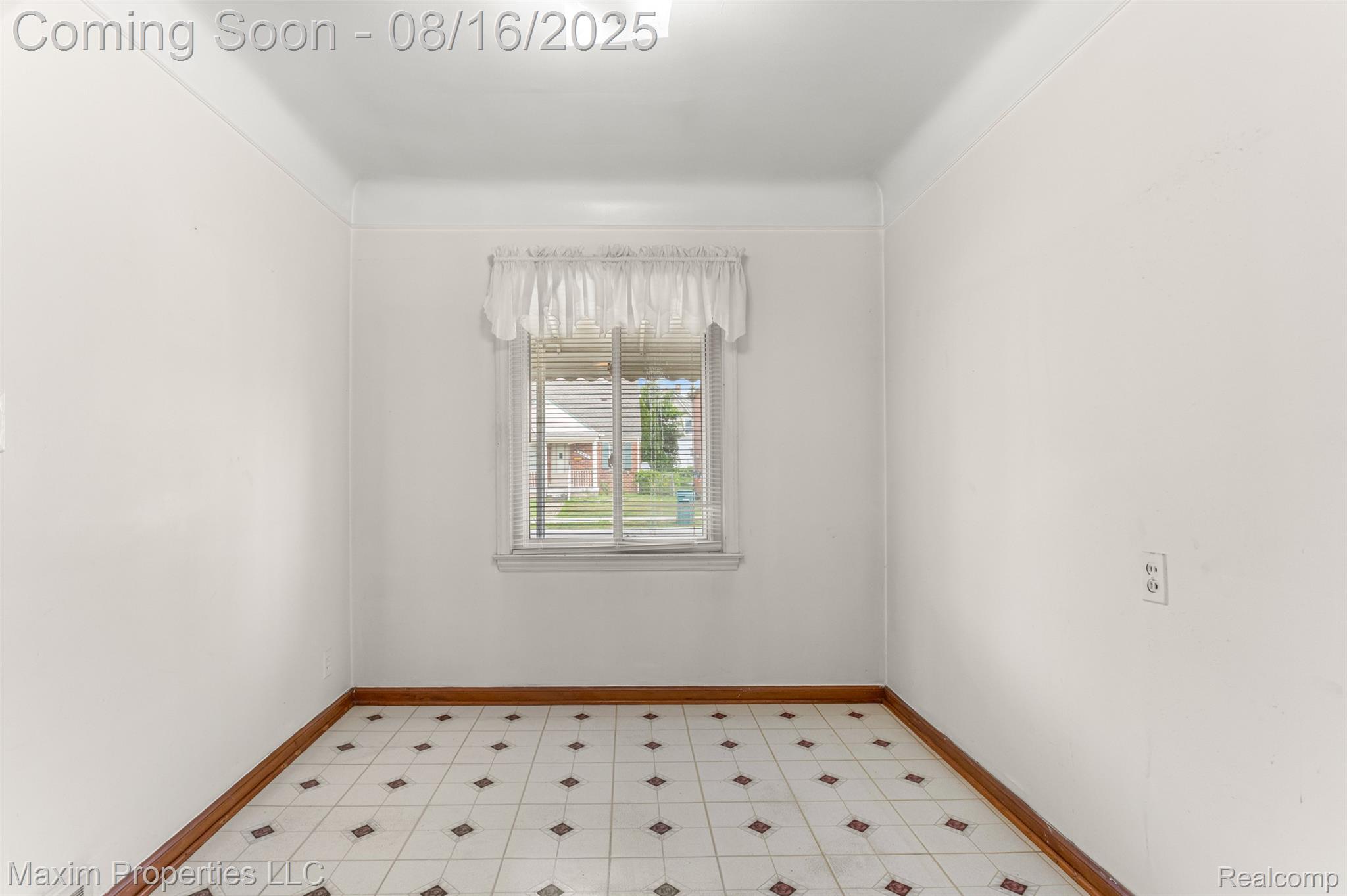 3939 Charles Street