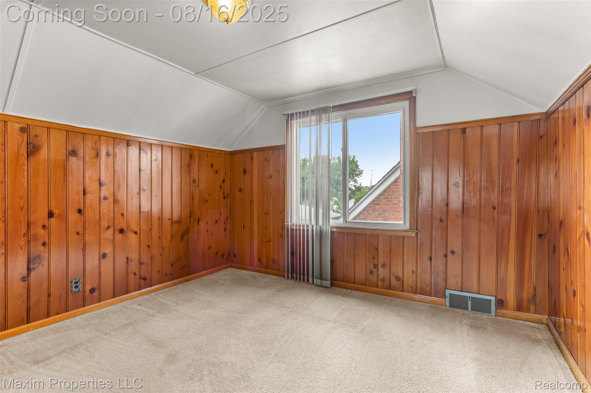 3939 Charles Street