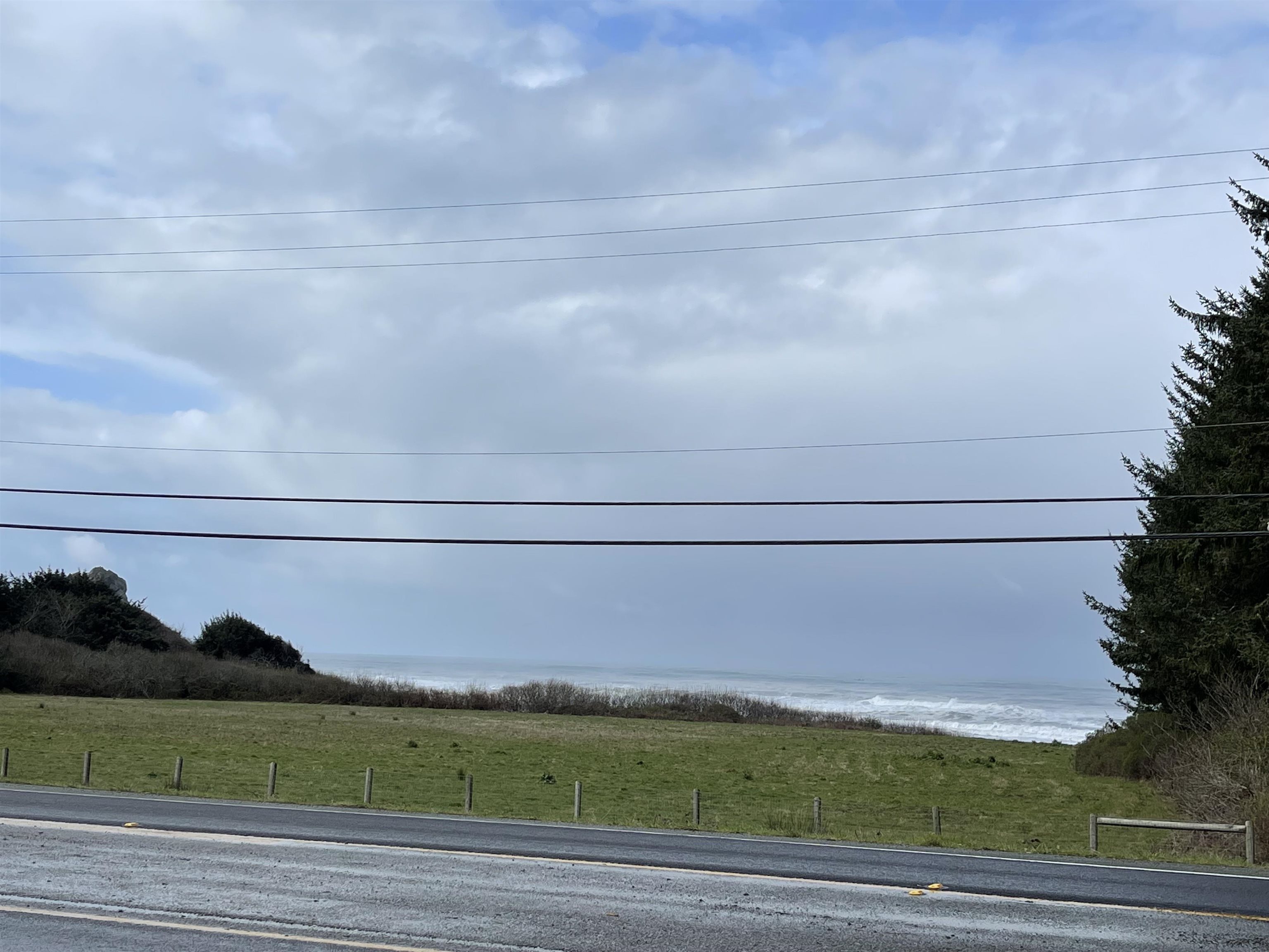 13815 US Highway 101 N