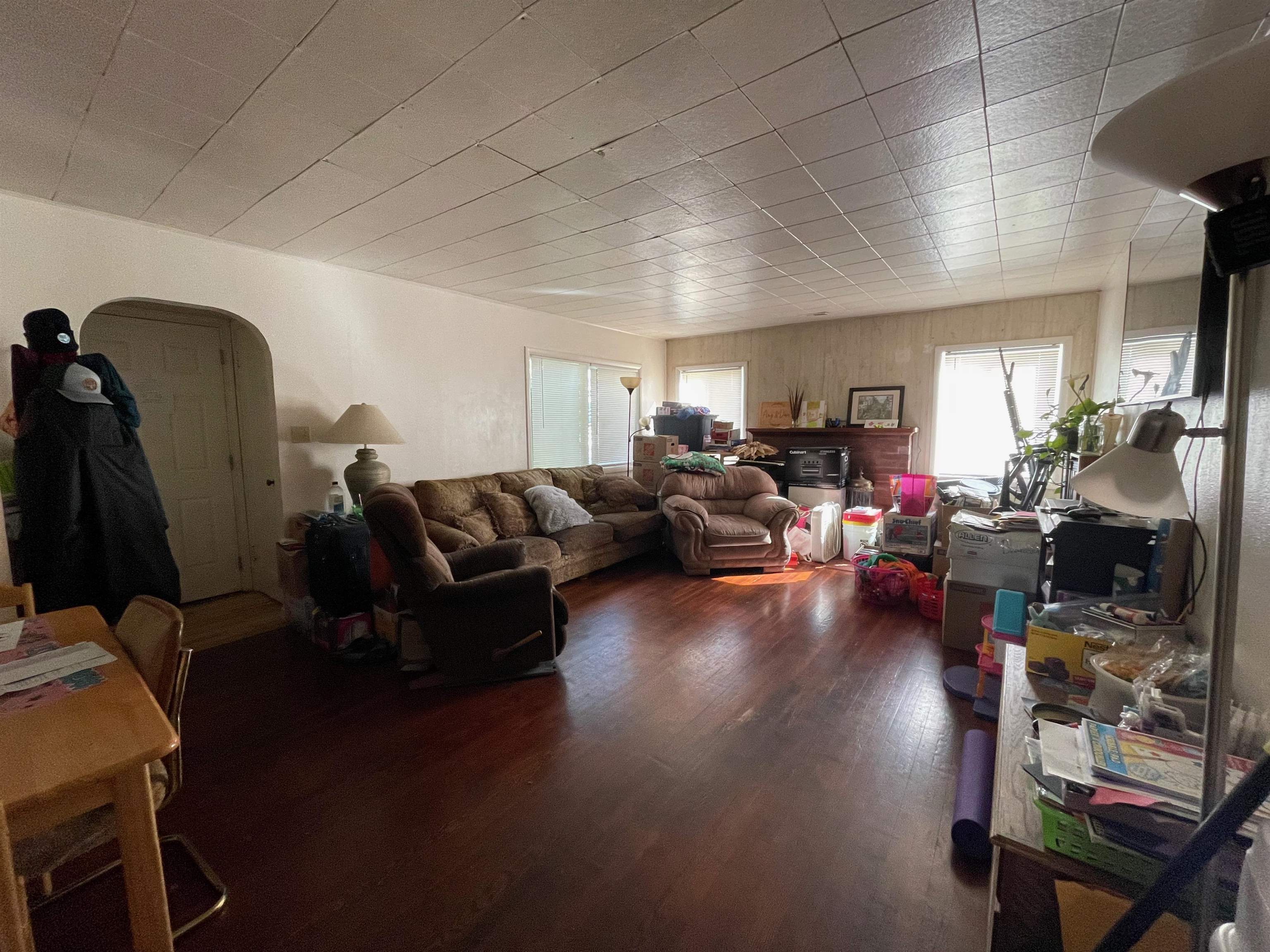 383 9th Street
