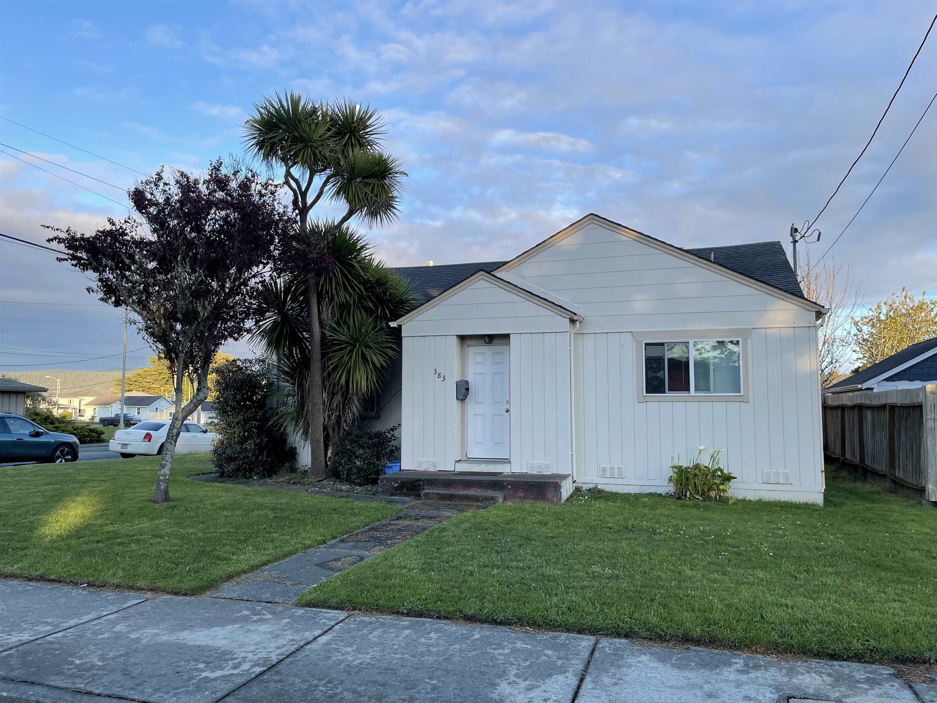 383 9th Street