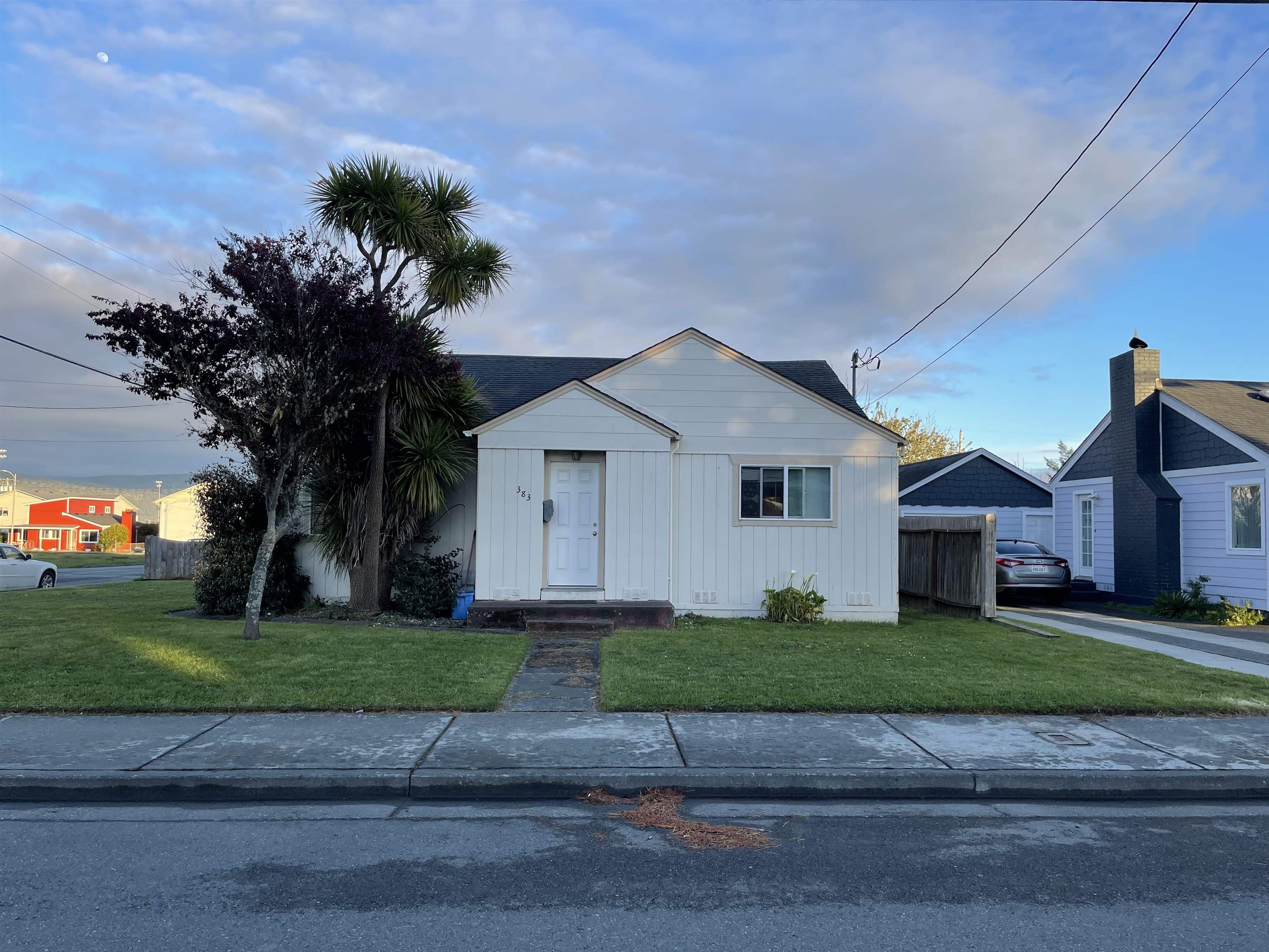 383 9th Street