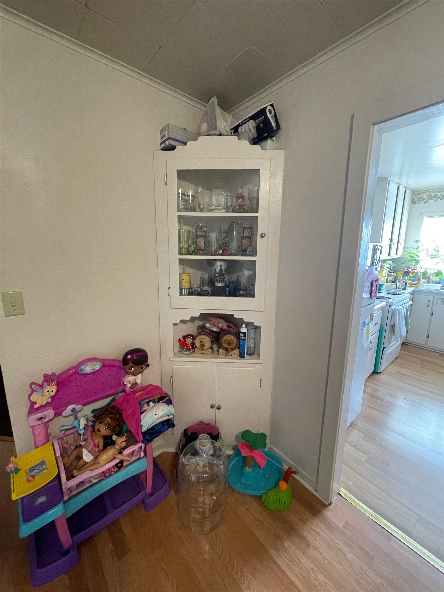 383 9th Street