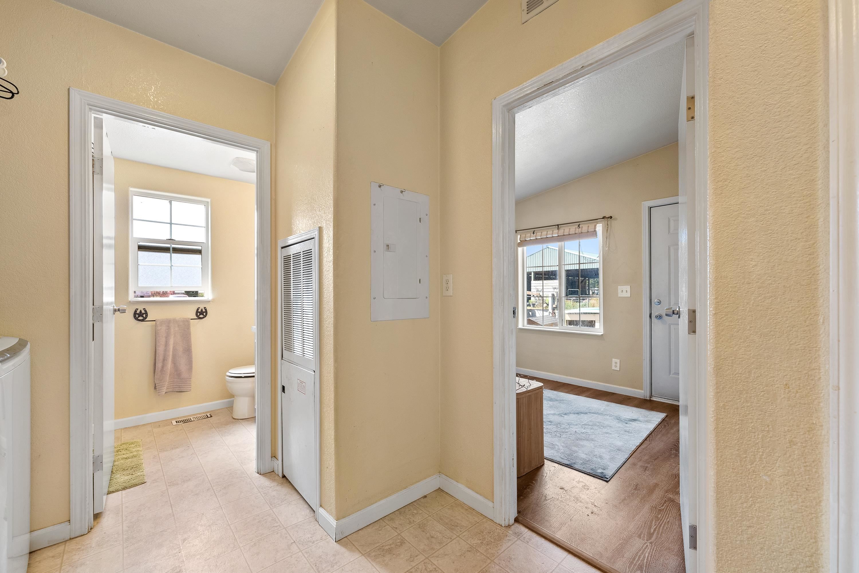 1500 Moorehead