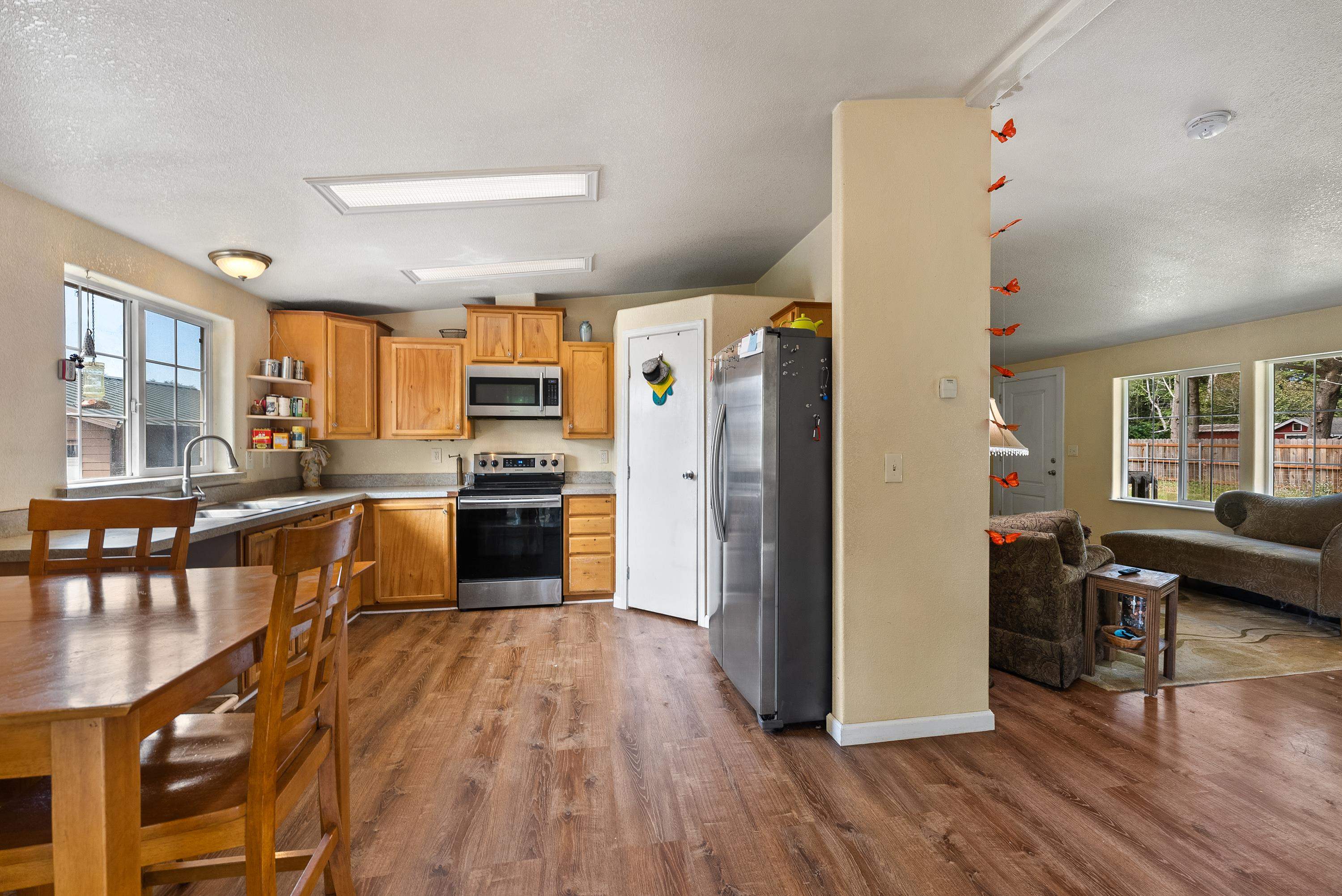 1500 Moorehead