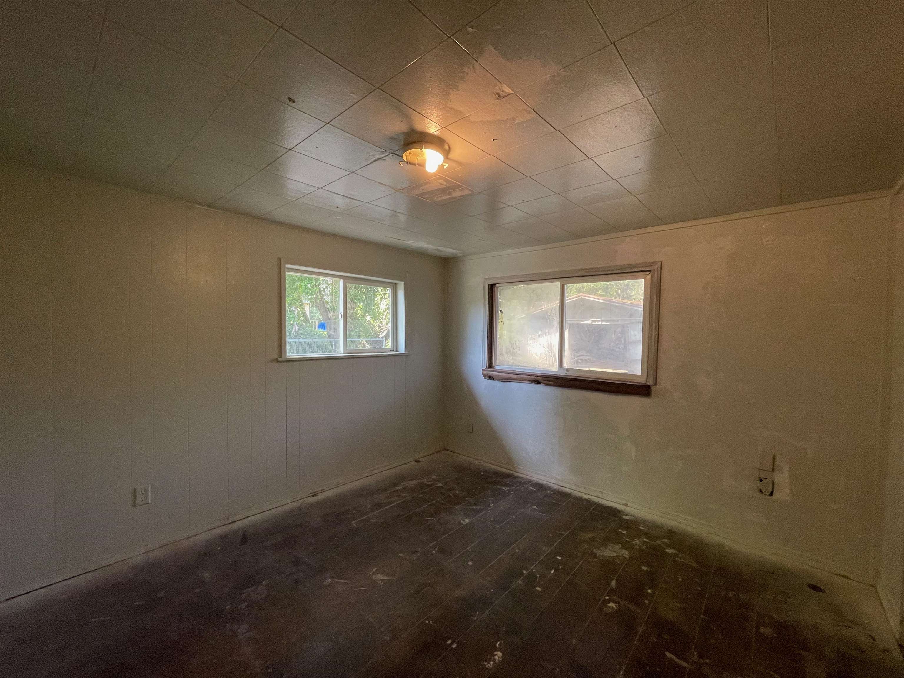 2040 Howland Hill Road