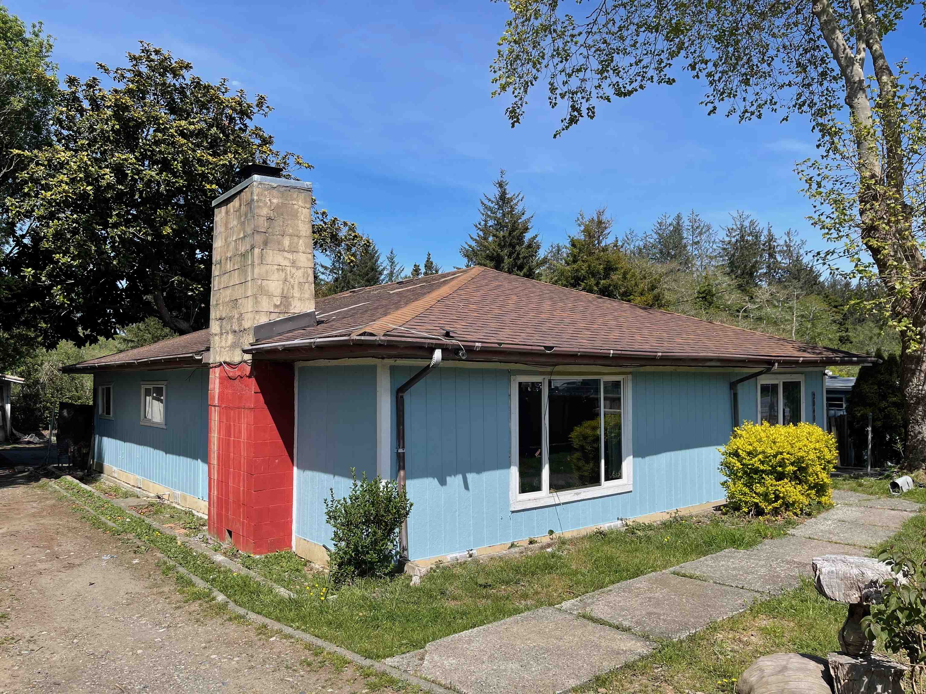 2040 Howland Hill Road