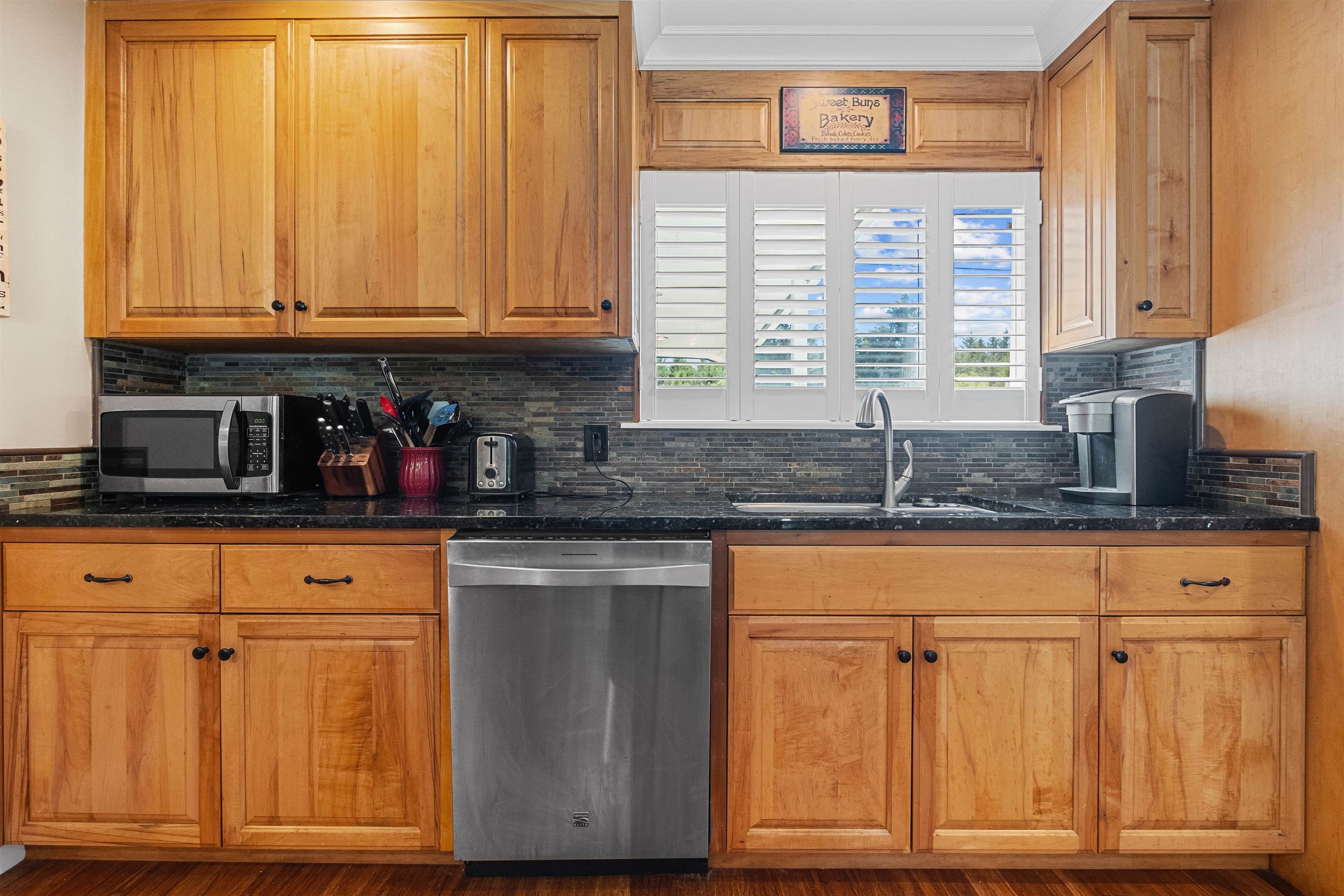 470 Vipond Drive