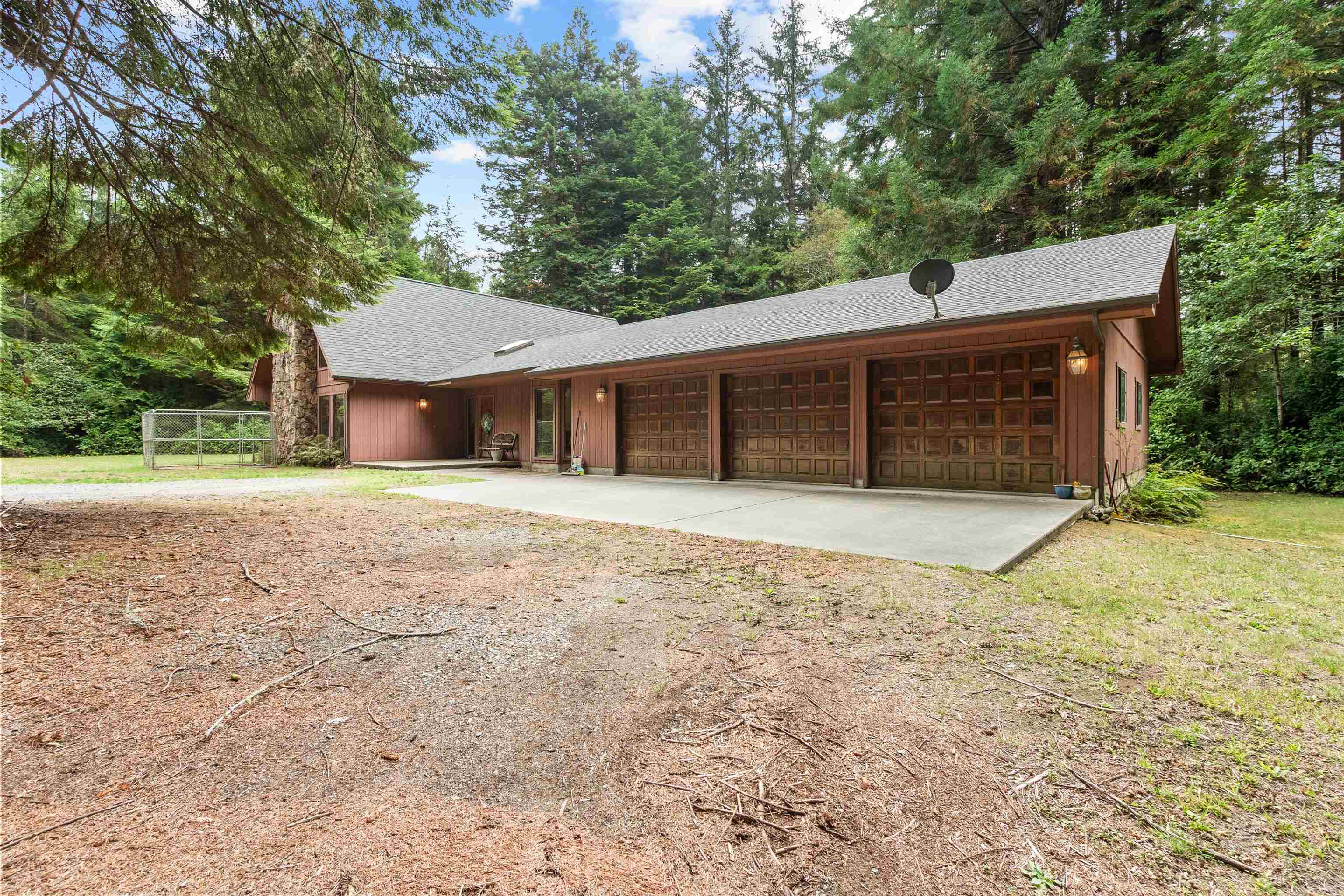 1155 Malaney Drive