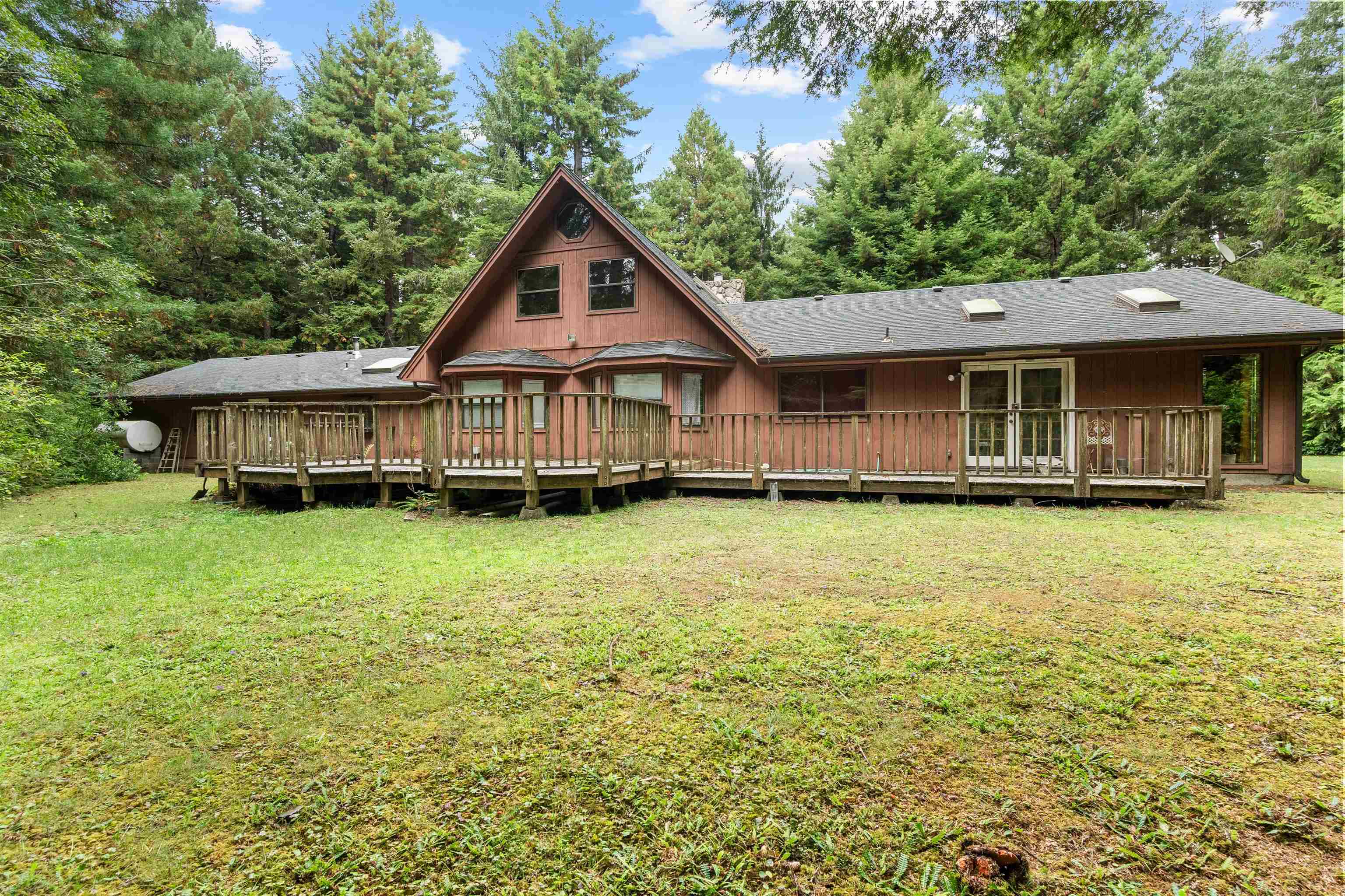 1155 Malaney Drive