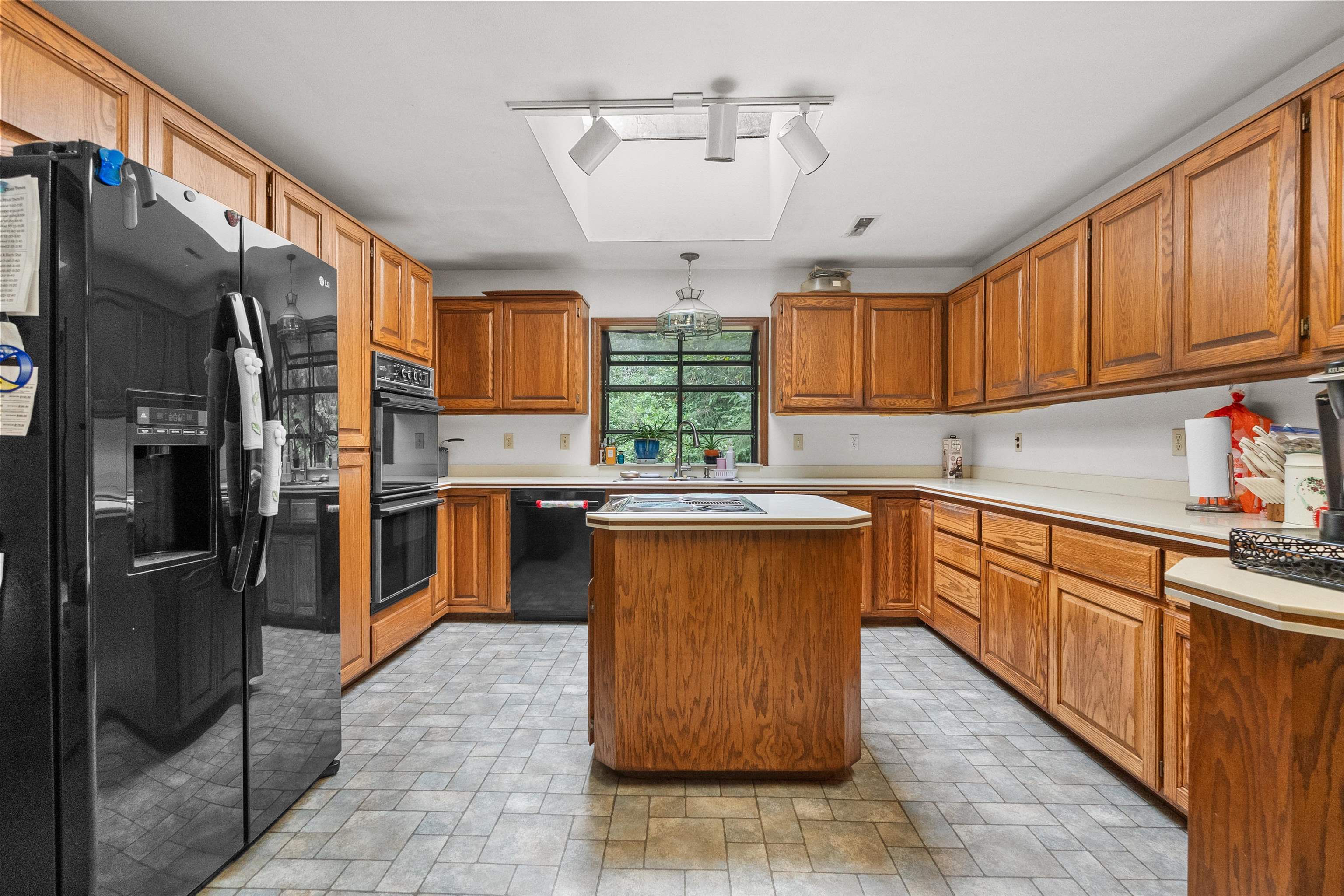 1155 Malaney Drive