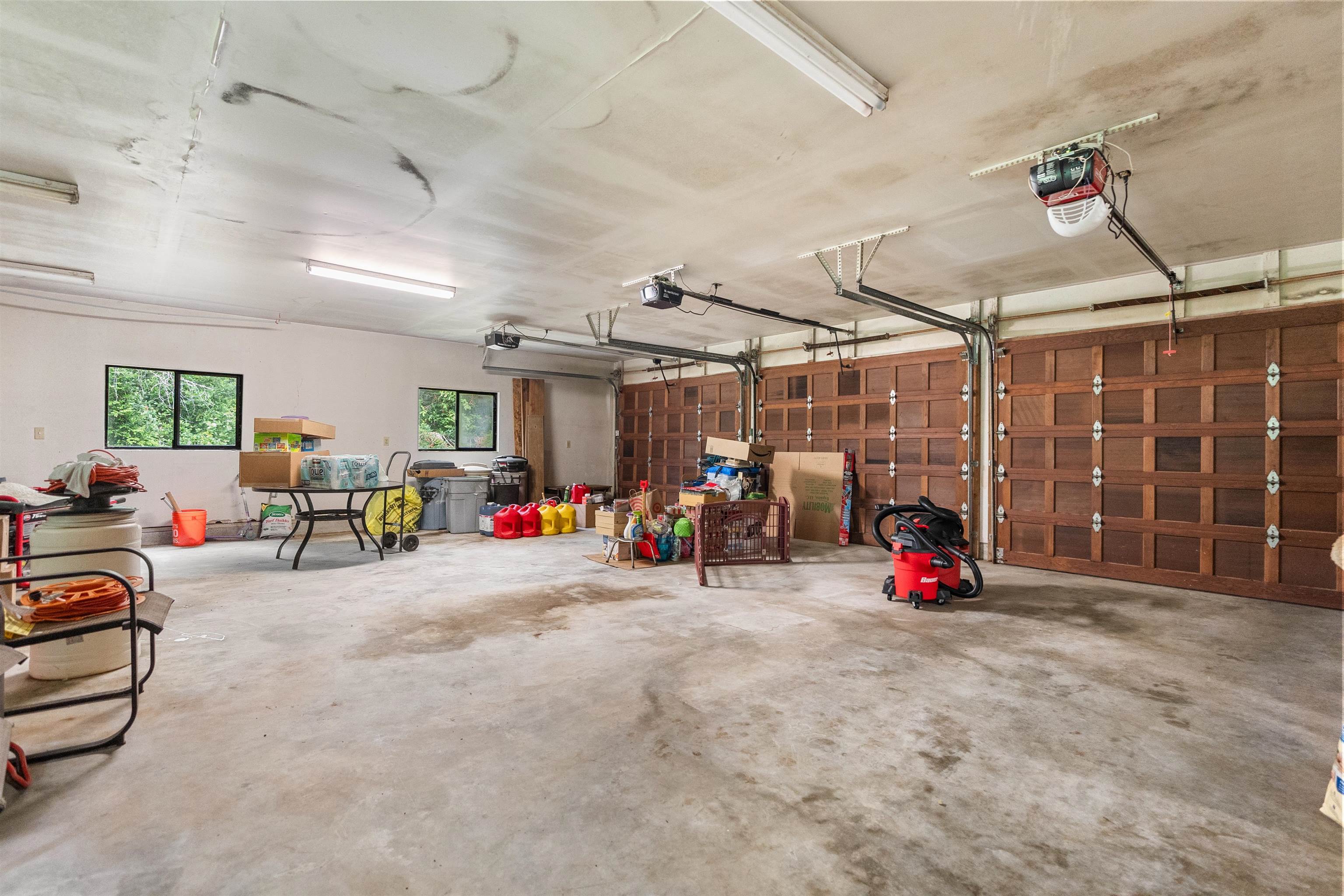1155 Malaney Drive