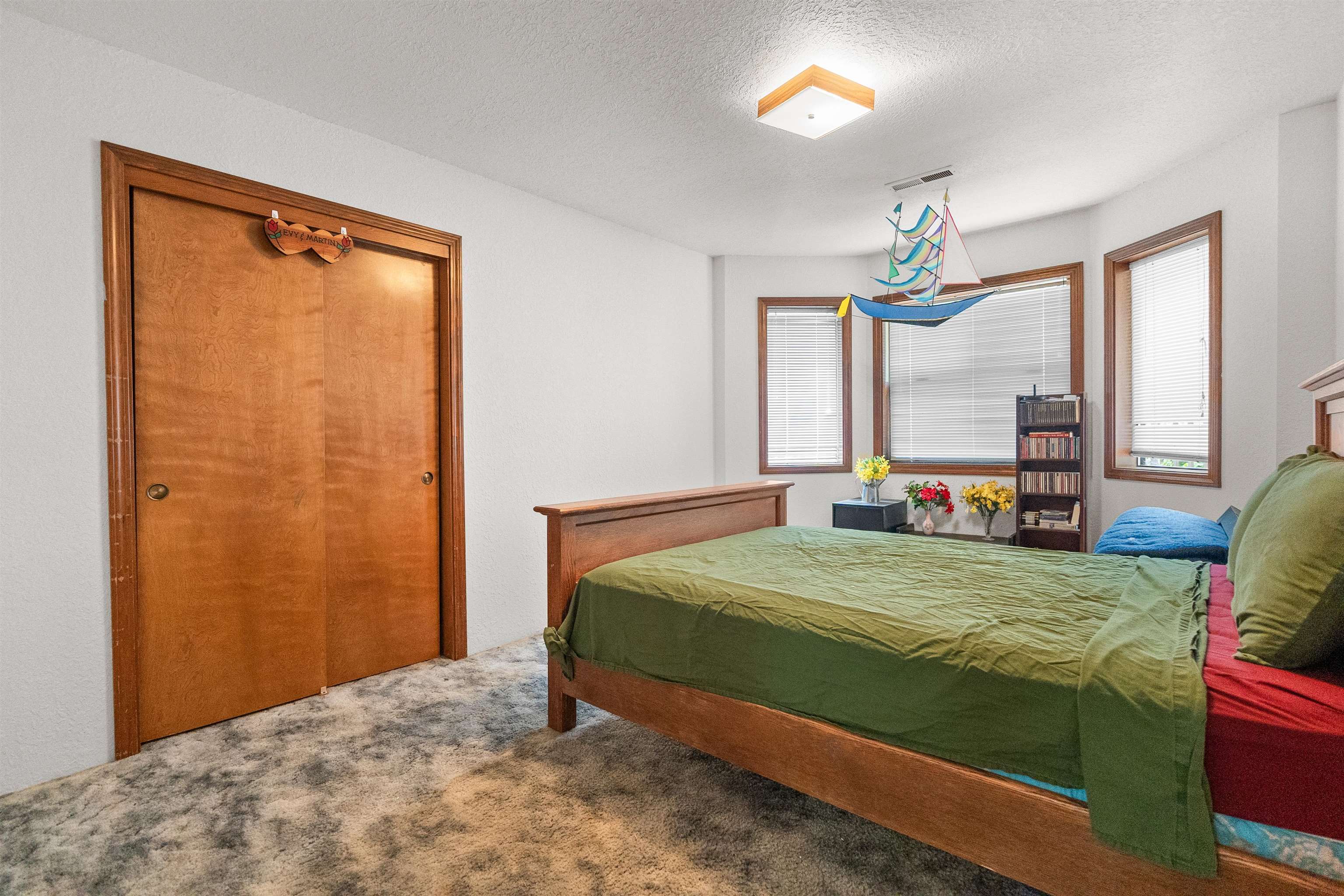 1155 Malaney Drive