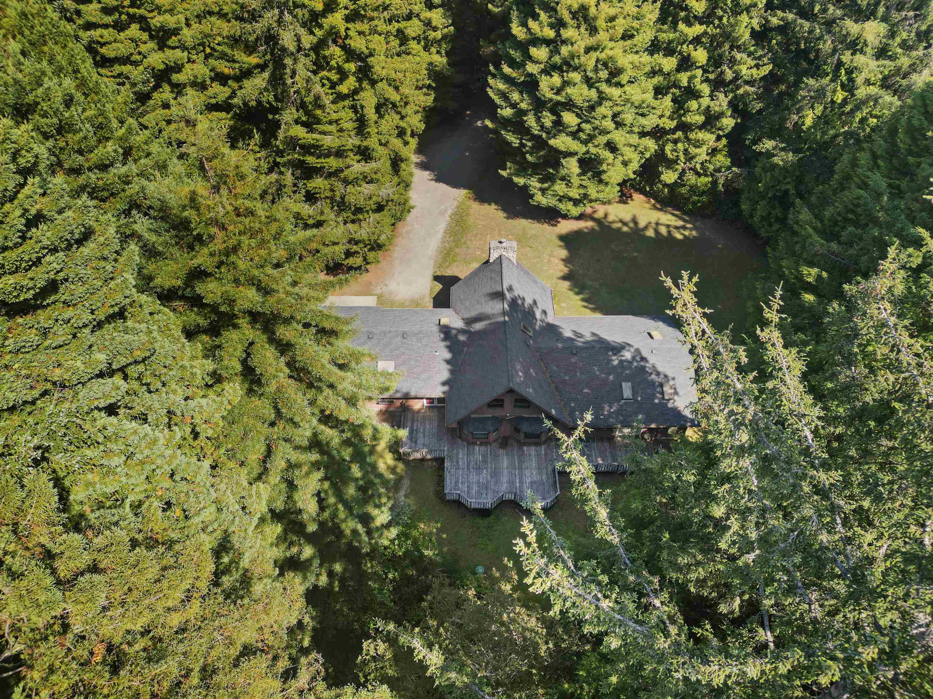 1155 Malaney Drive