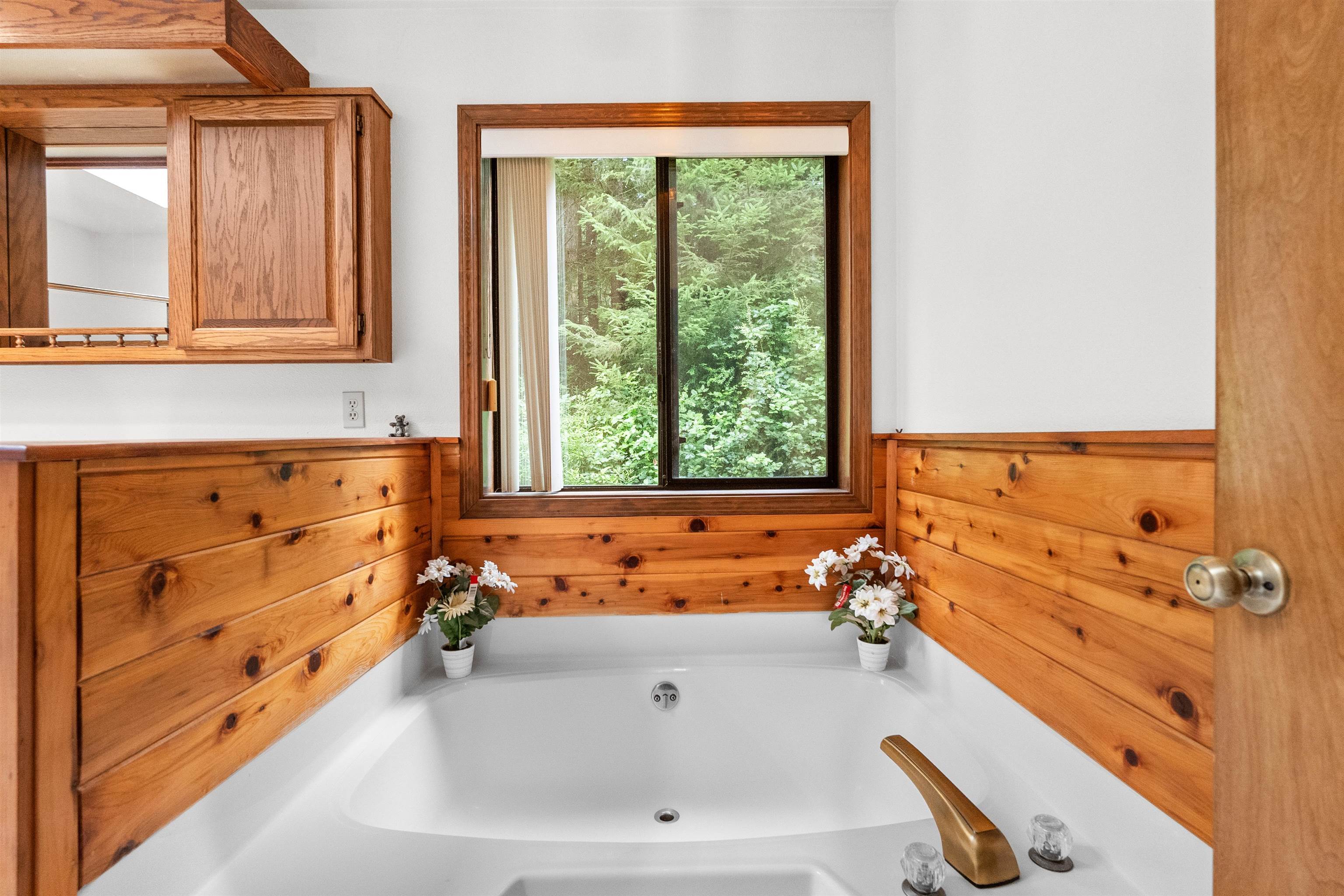 1155 Malaney Drive