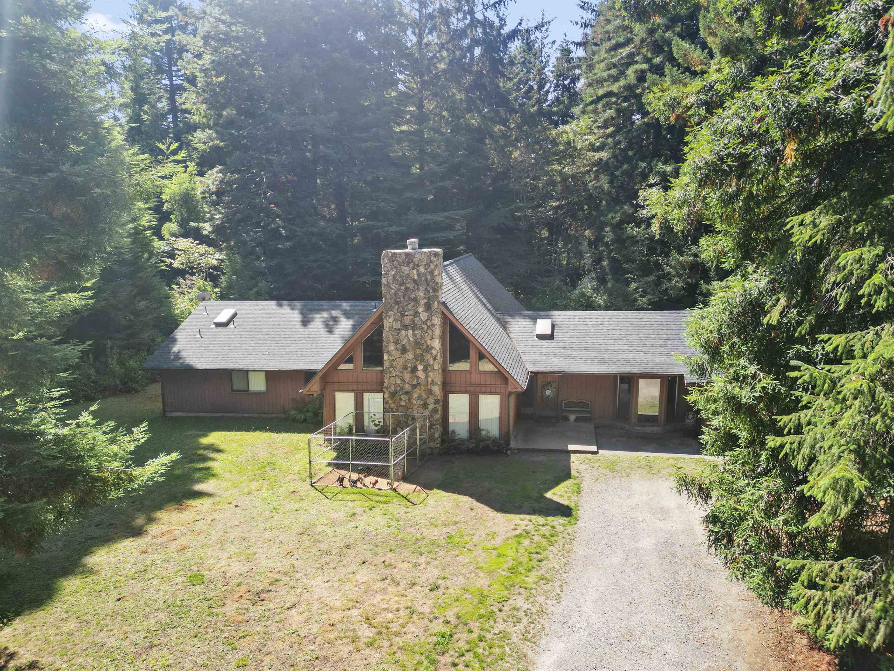 1155 Malaney Drive
