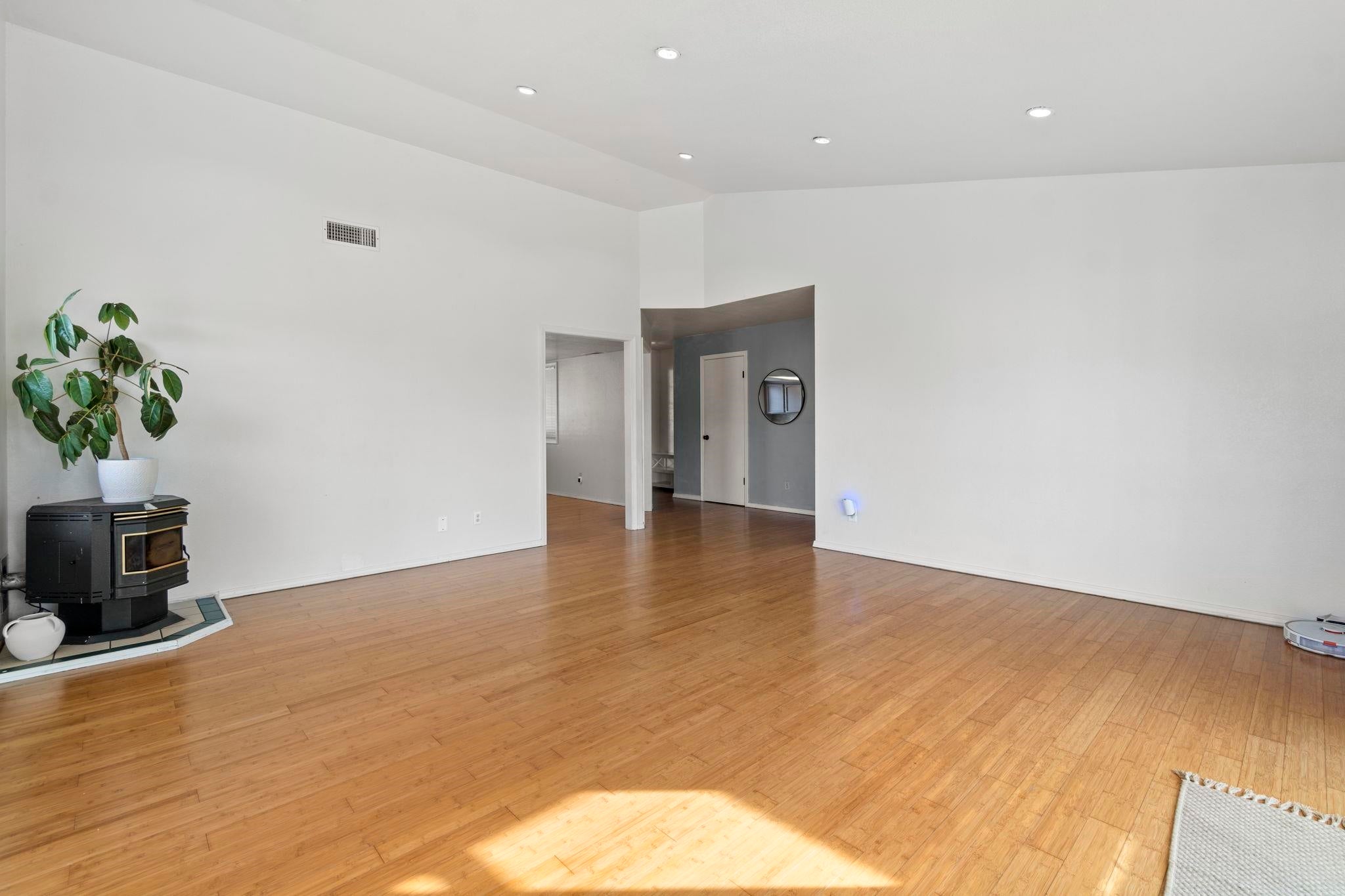 105 Georgetown