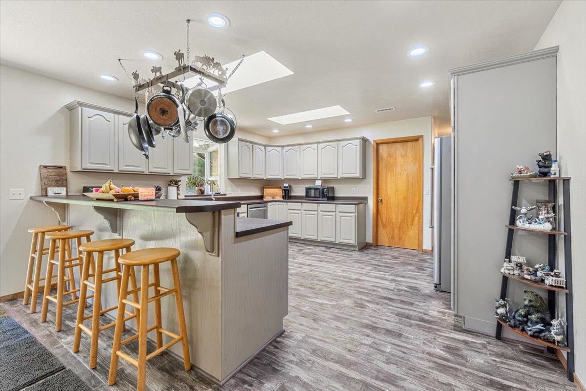 650 Parkview Drive