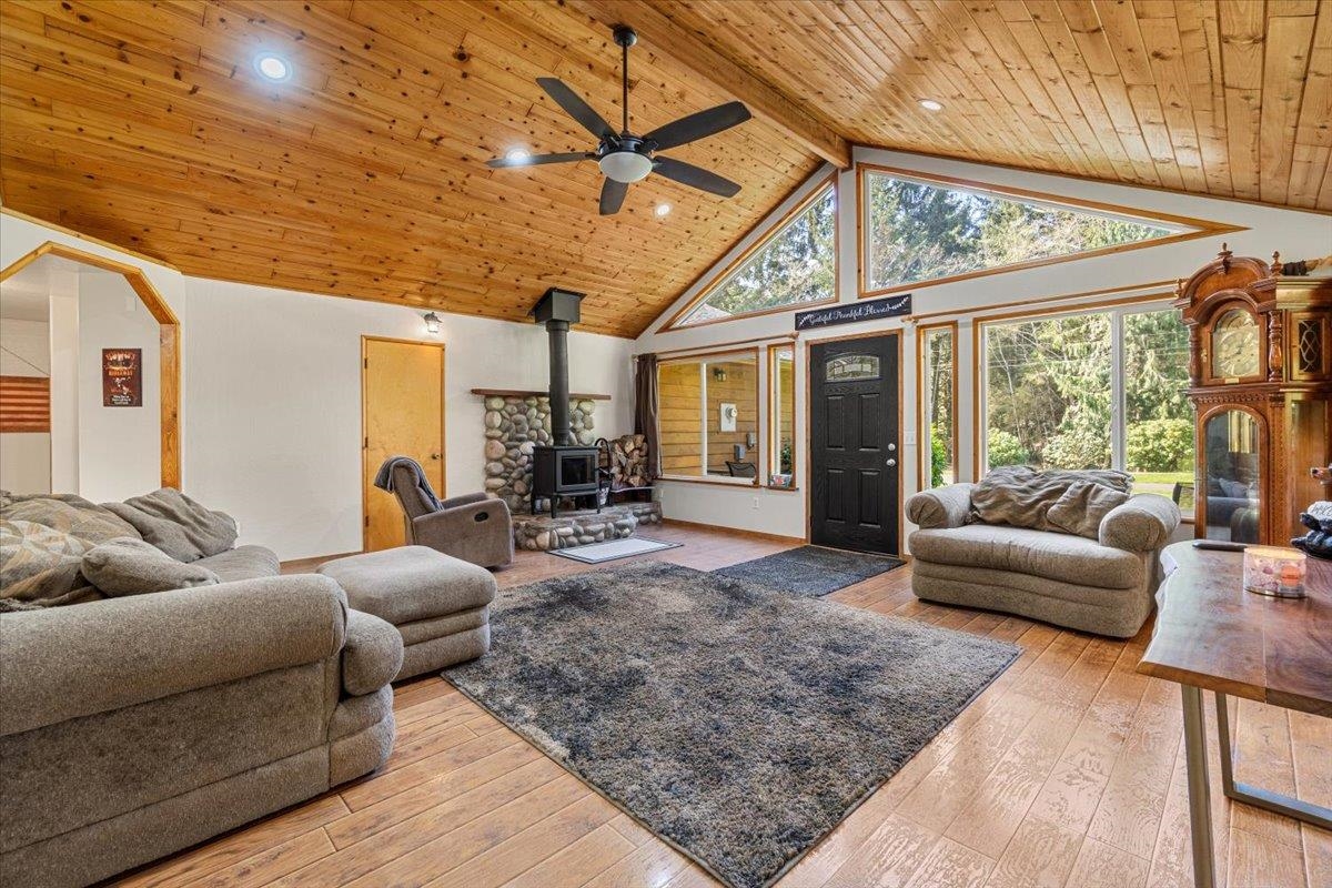 650 Parkview Drive