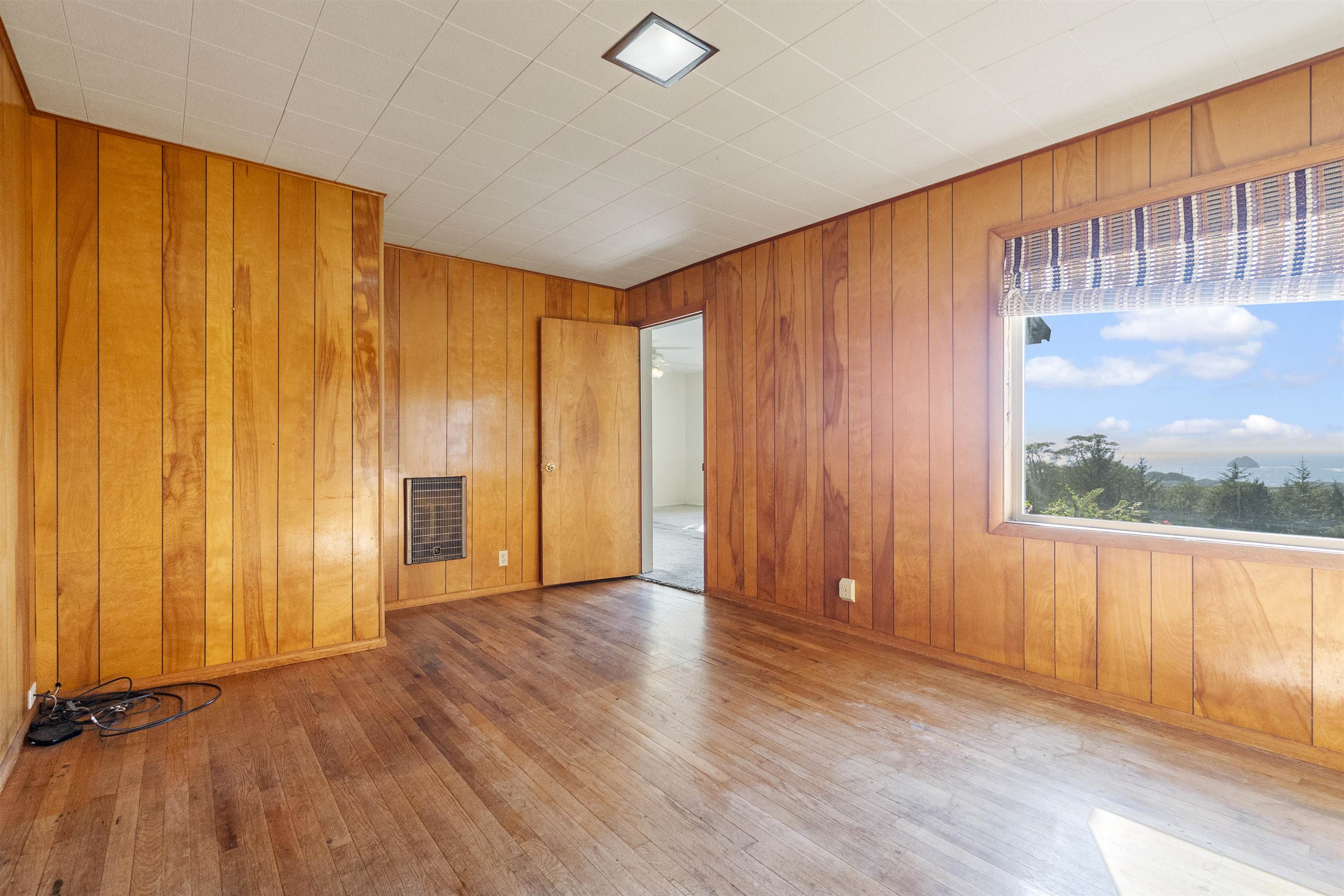 15455 Oceanview Drive