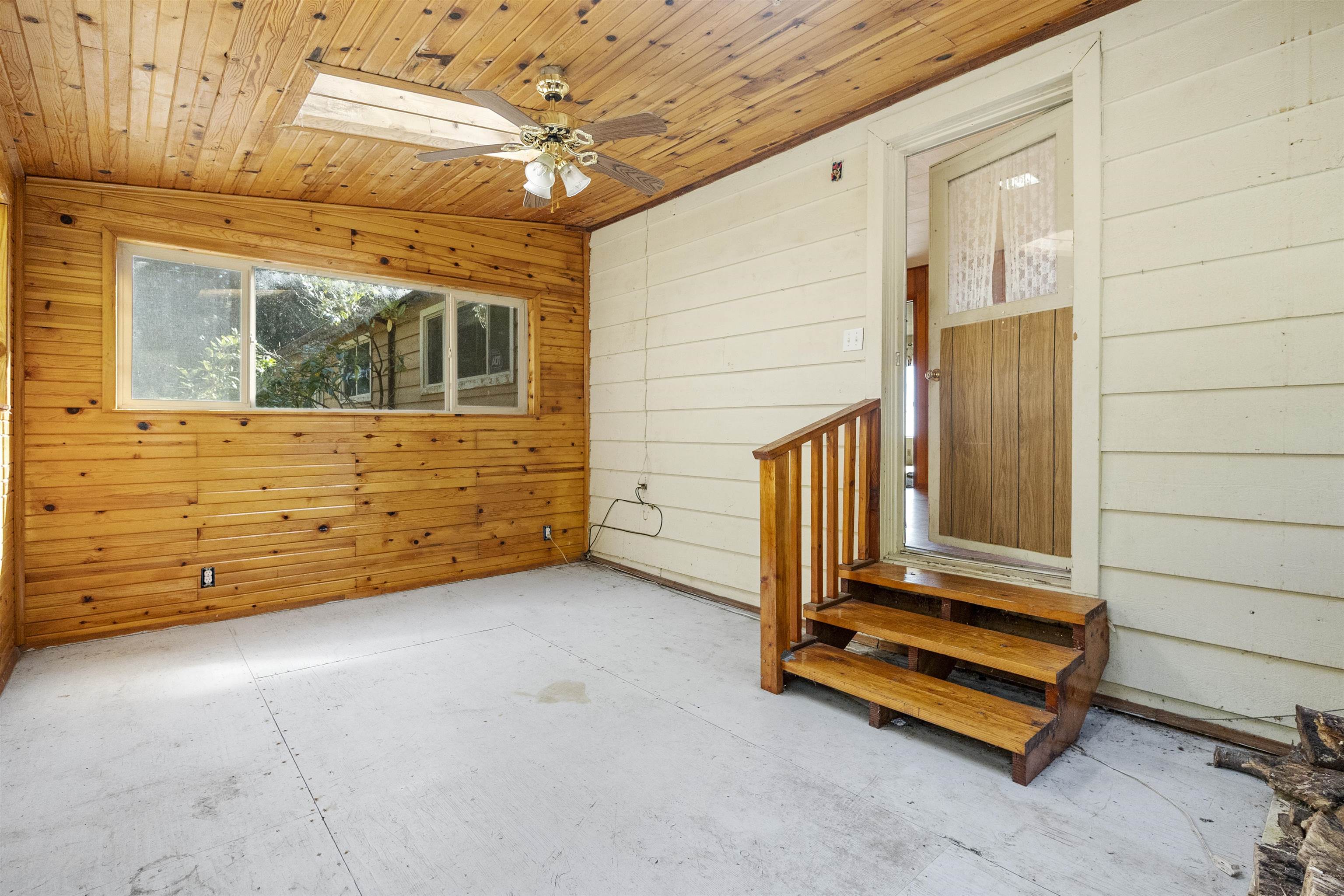 15455 Oceanview Drive