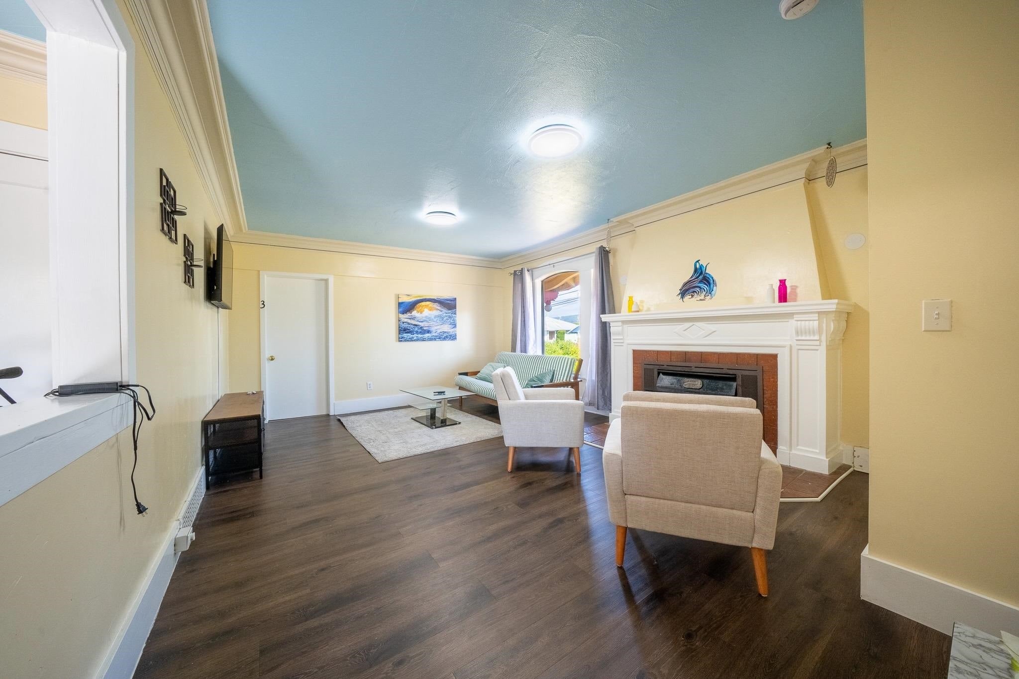 928 9th Street