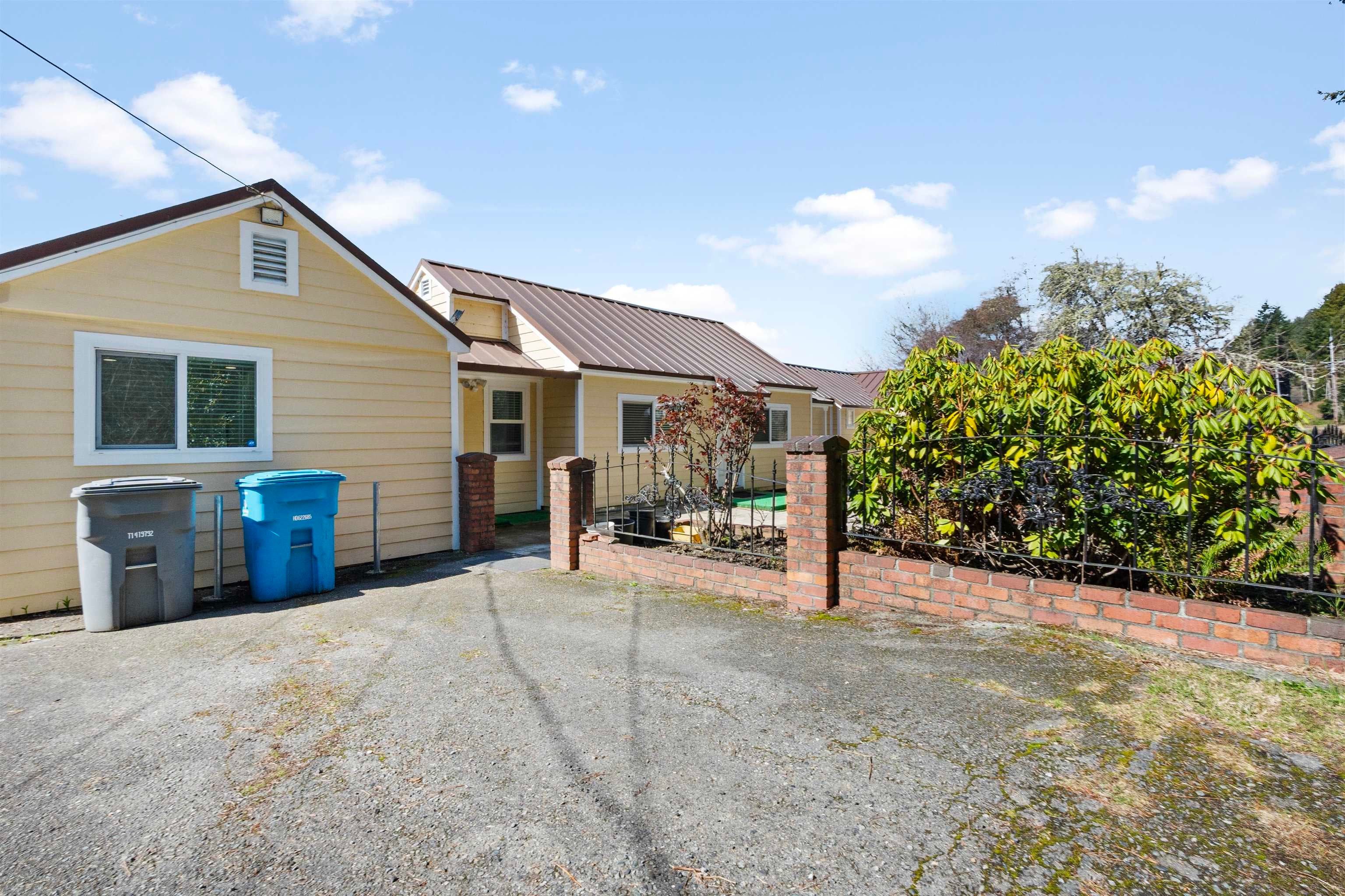 3800 Kings Valley Road