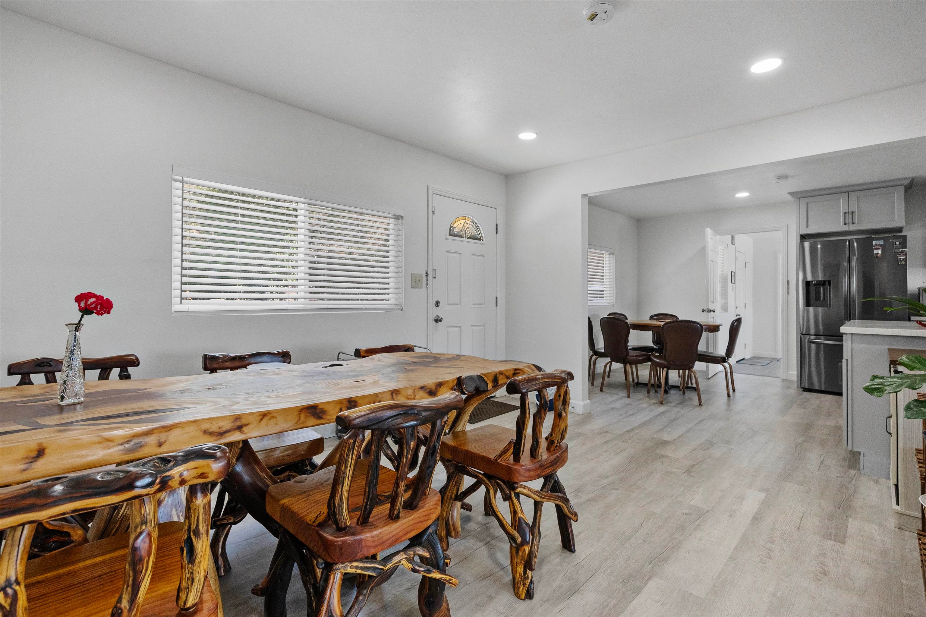 3800 Kings Valley Road