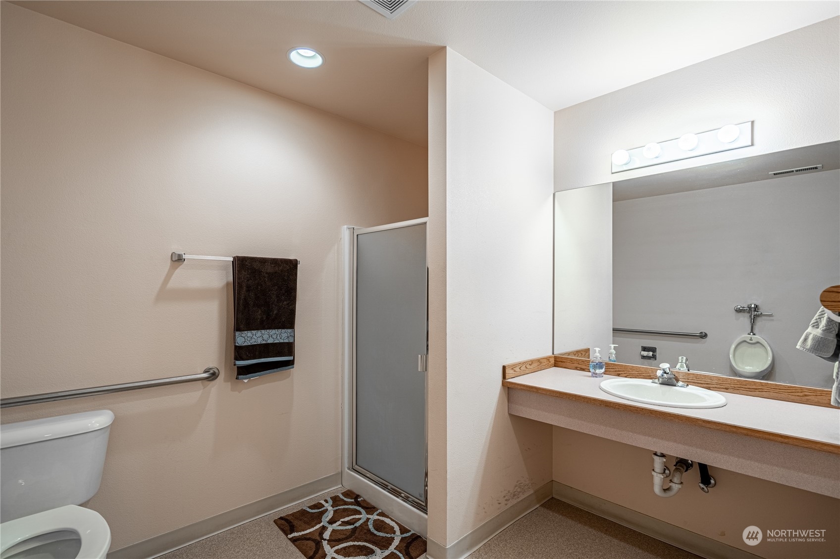 312 E Trow Avenue #6A/6D