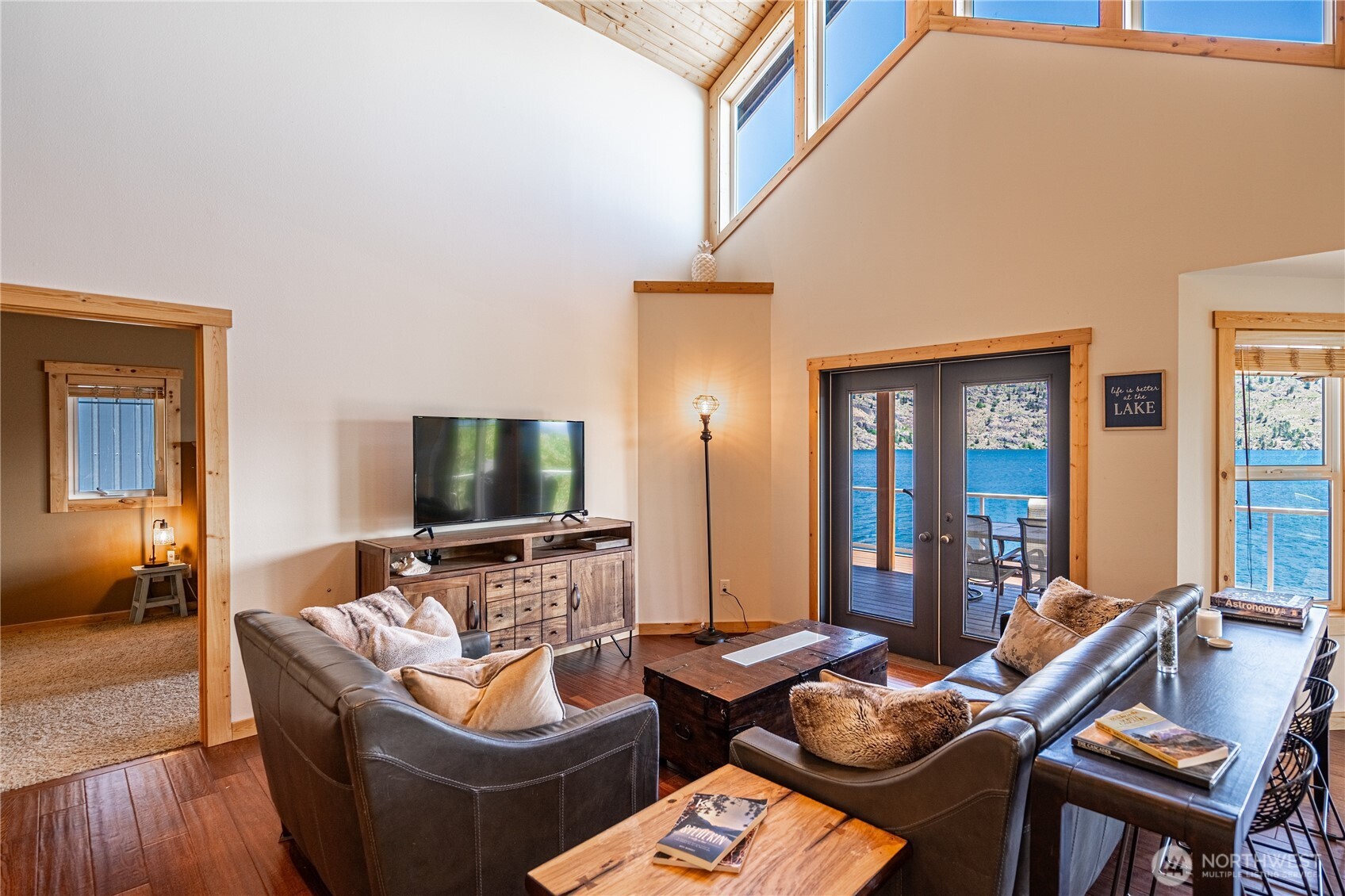 101 Driftwood Lane