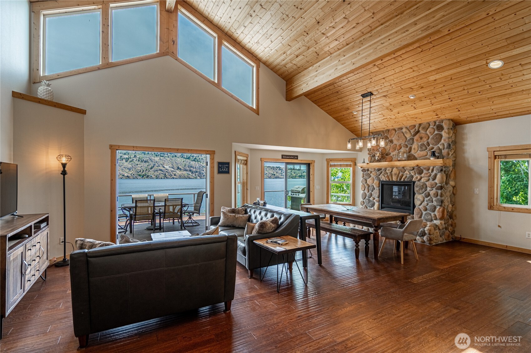 101 Driftwood Lane