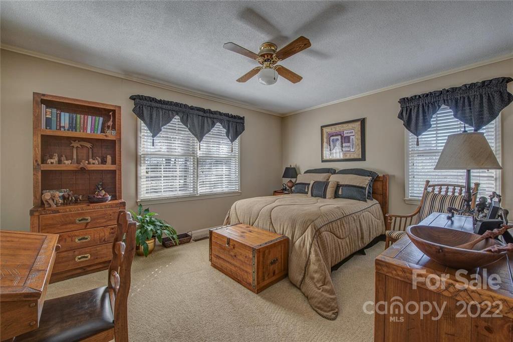 3415 Howe Dairy Road