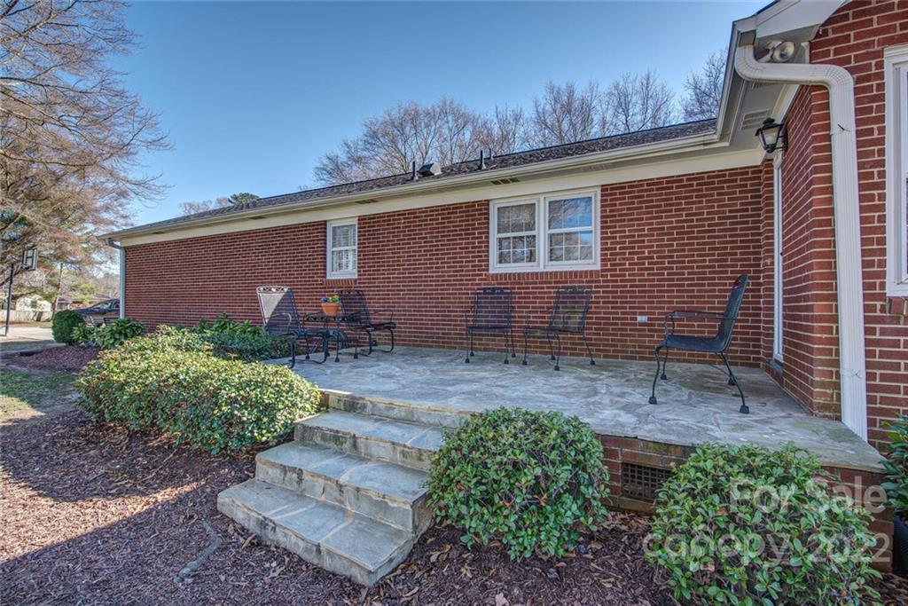 3415 Howe Dairy Road