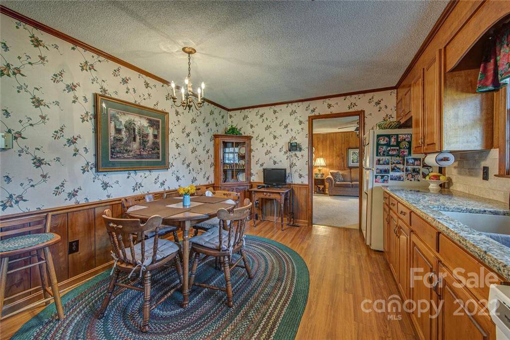3415 Howe Dairy Road