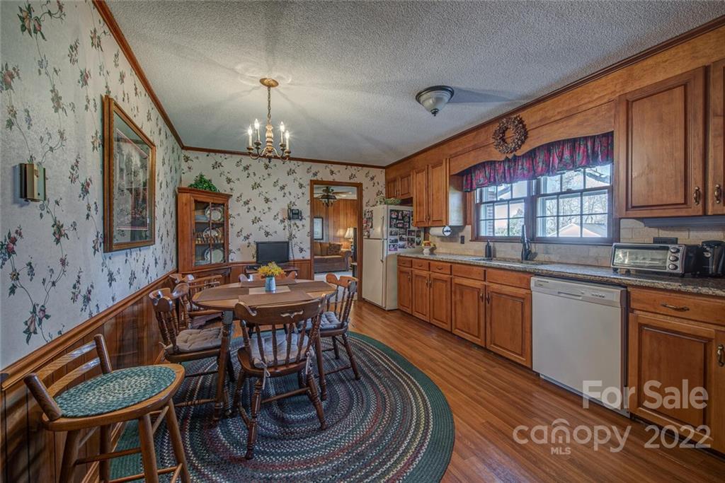 3415 Howe Dairy Road