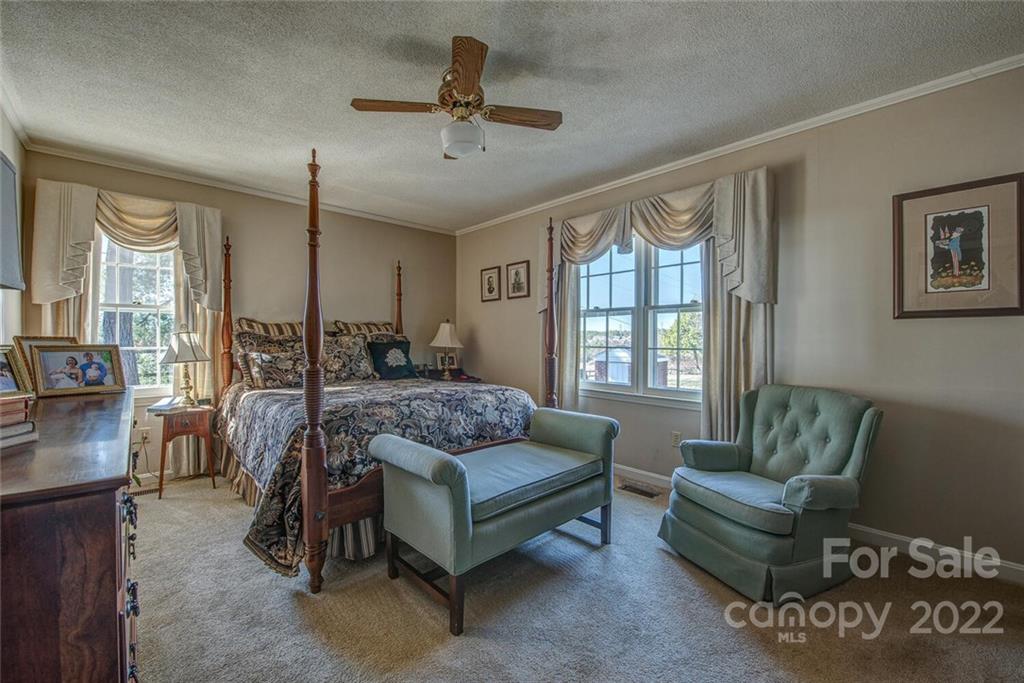 3415 Howe Dairy Road