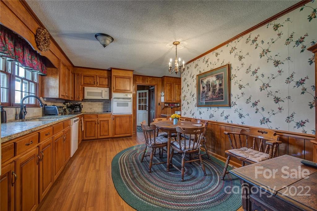 3415 Howe Dairy Road
