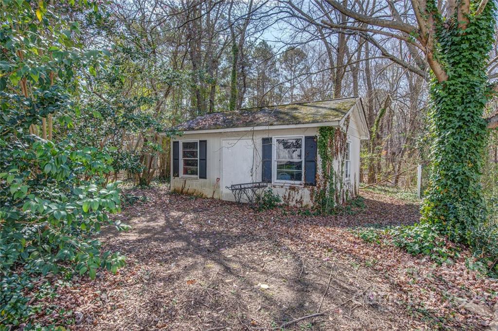 1507 Fairfield Drive