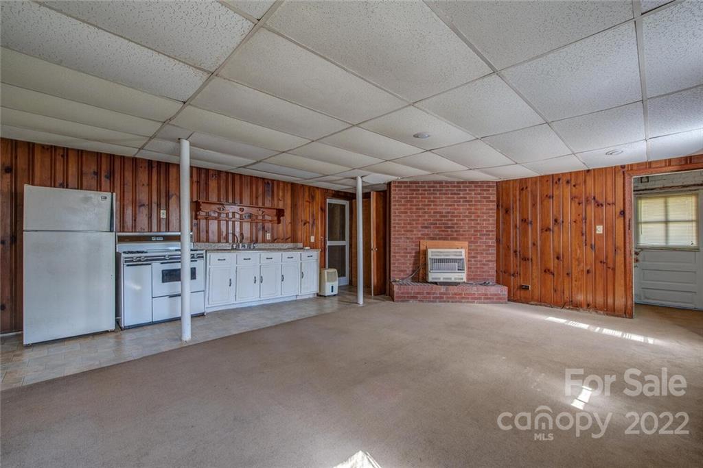 712 S Lee Street