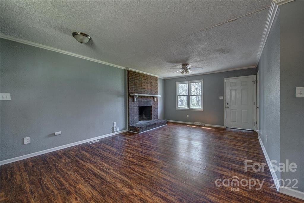 4915 Jamee Drive