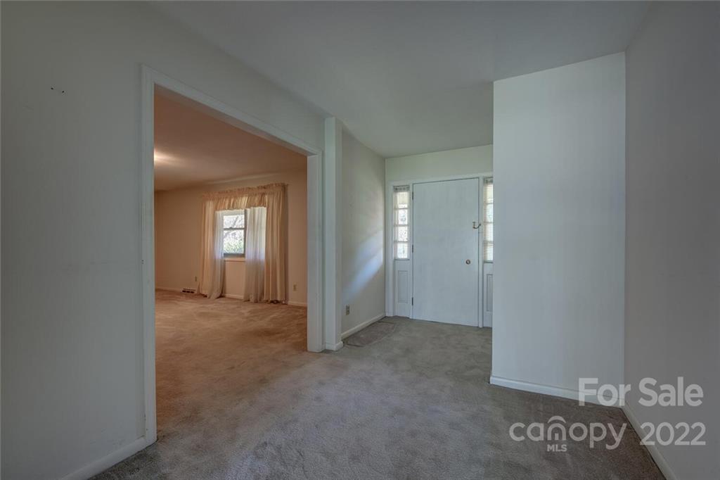 121 Airport Road Unit: 0